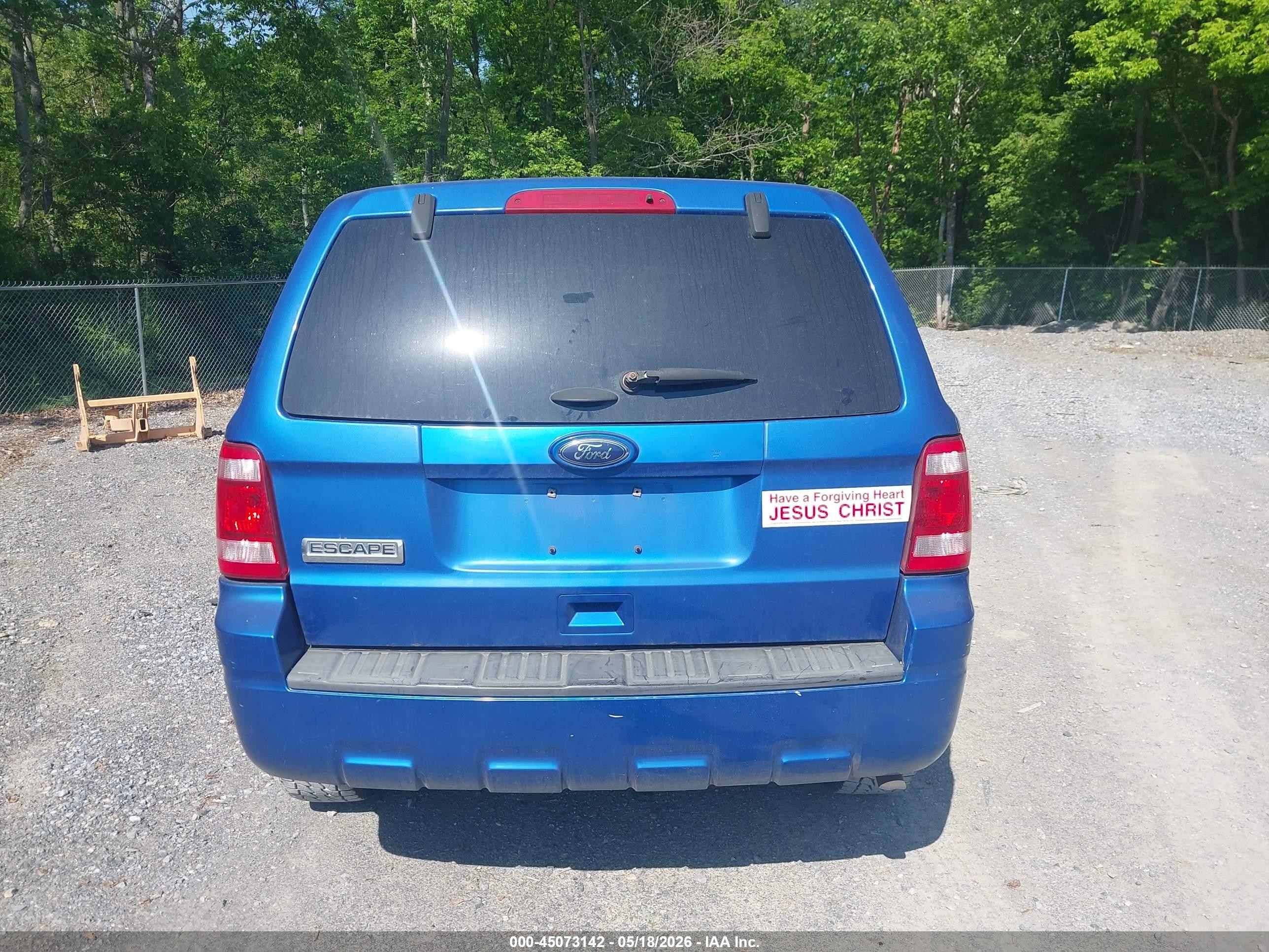 2011 Ford Escape Xls Синий vin: 1FMCU9C7XBKC24636