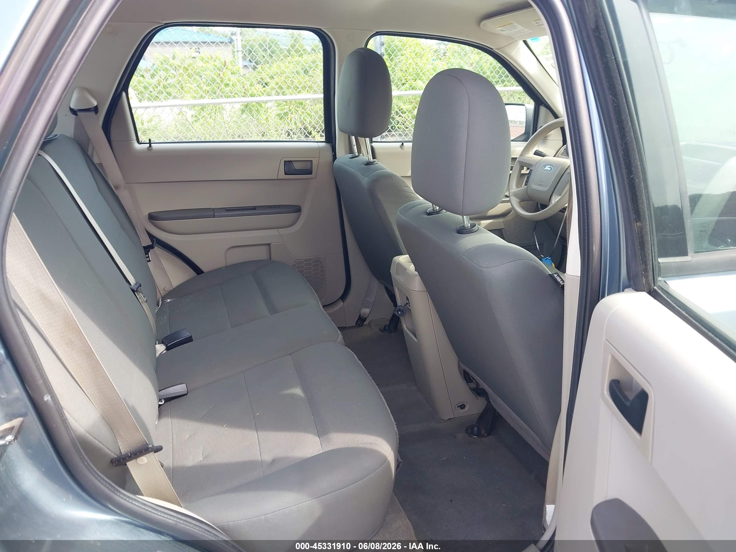 2012 Ford Escape Xls Light Blue vin: 1FMCU9C7XCKA67689