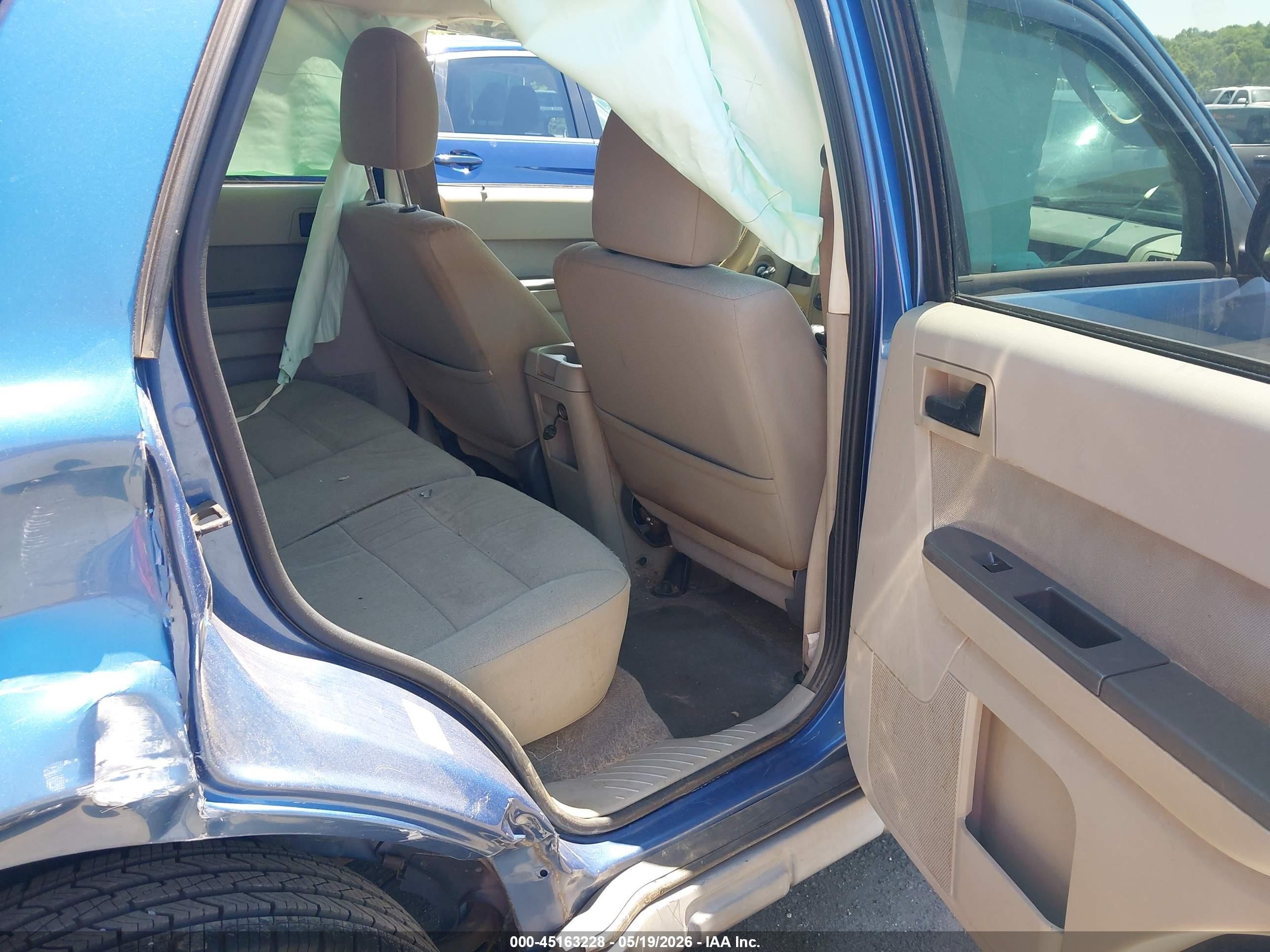 2010 Ford Escape Xlt Blue vin: 1FMCU9D70AKC91095