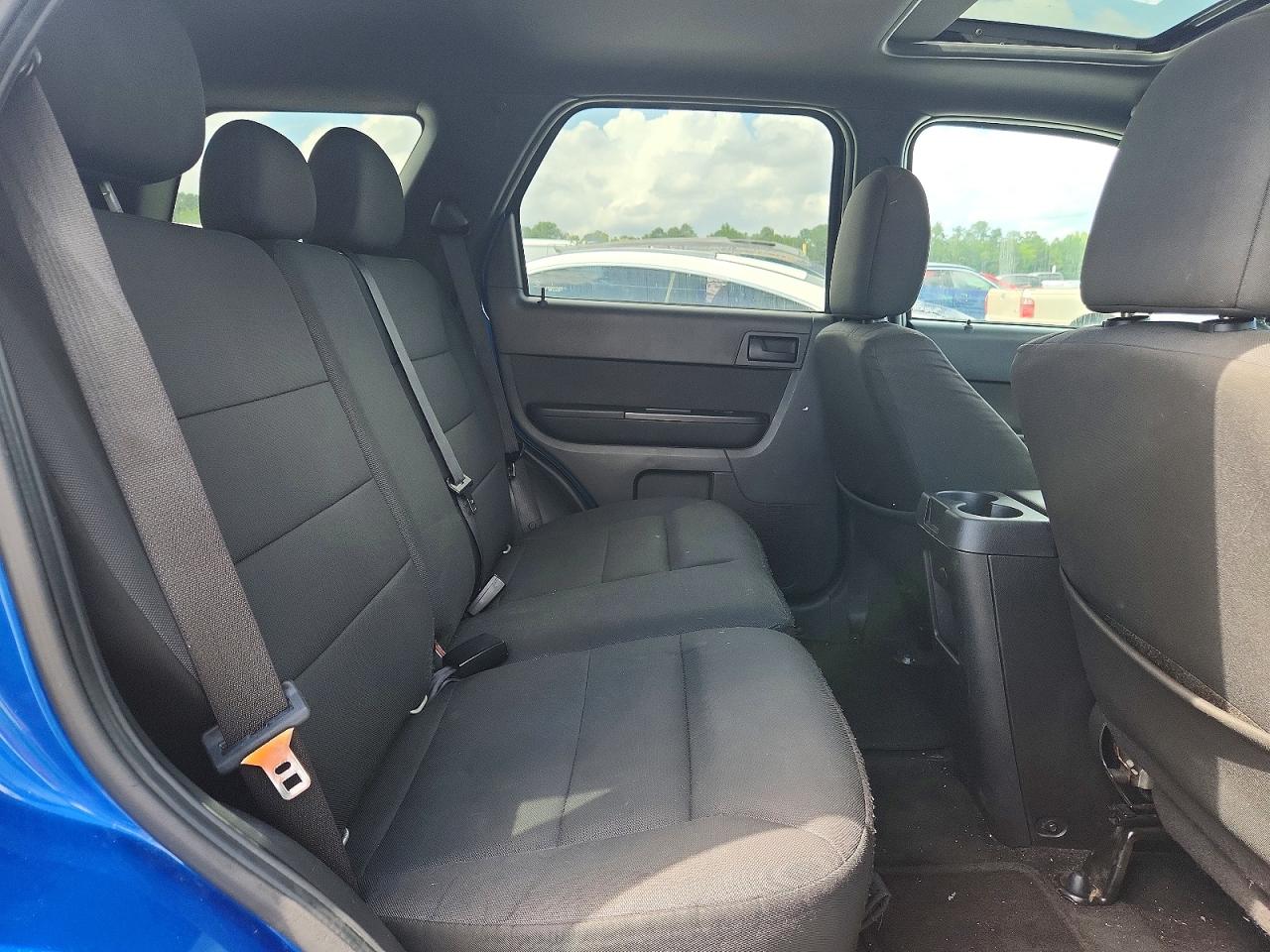 2011 Ford Escape Xlt Синий vin: 1FMCU9D70BKA08602