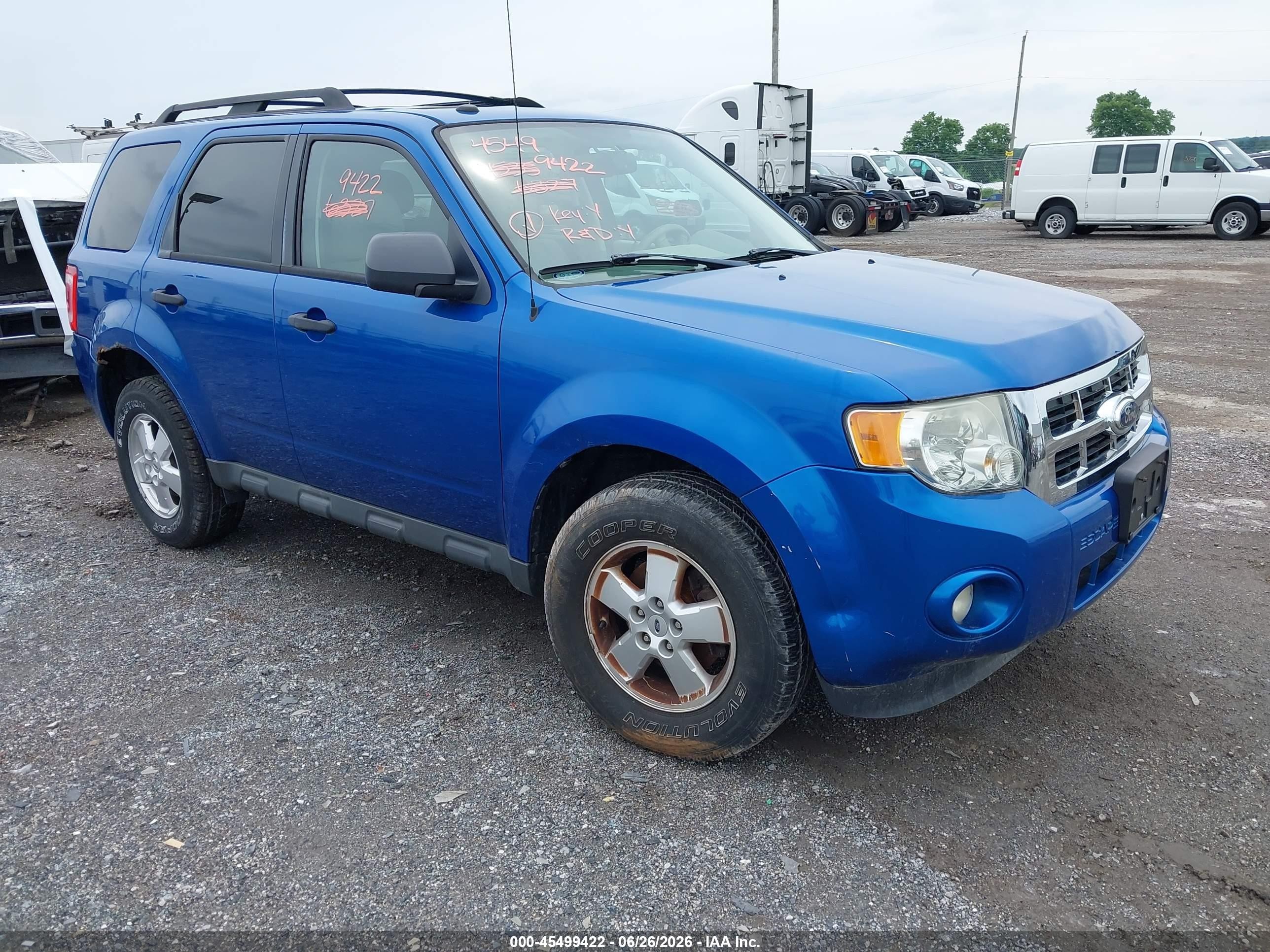 2011 Ford Escape Xlt Blue vin: 1FMCU9D70BKB18260