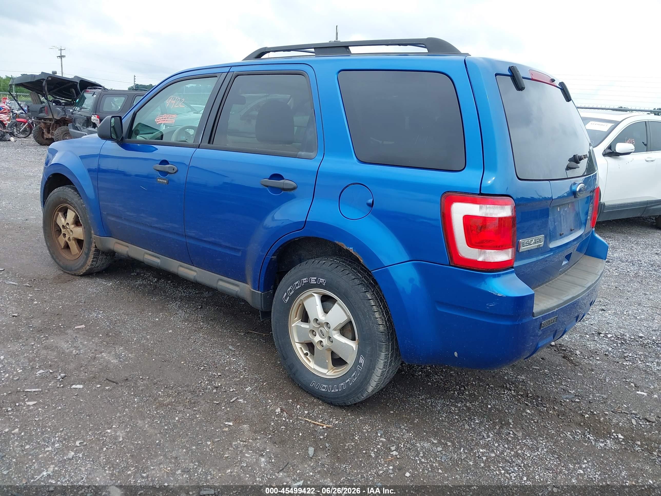 2011 Ford Escape Xlt Blue vin: 1FMCU9D70BKB18260