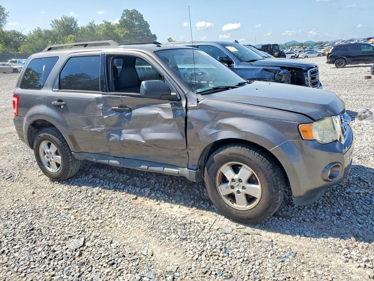 2011 Ford Escape Xlt Gray vin: 1FMCU9D70BKB74330