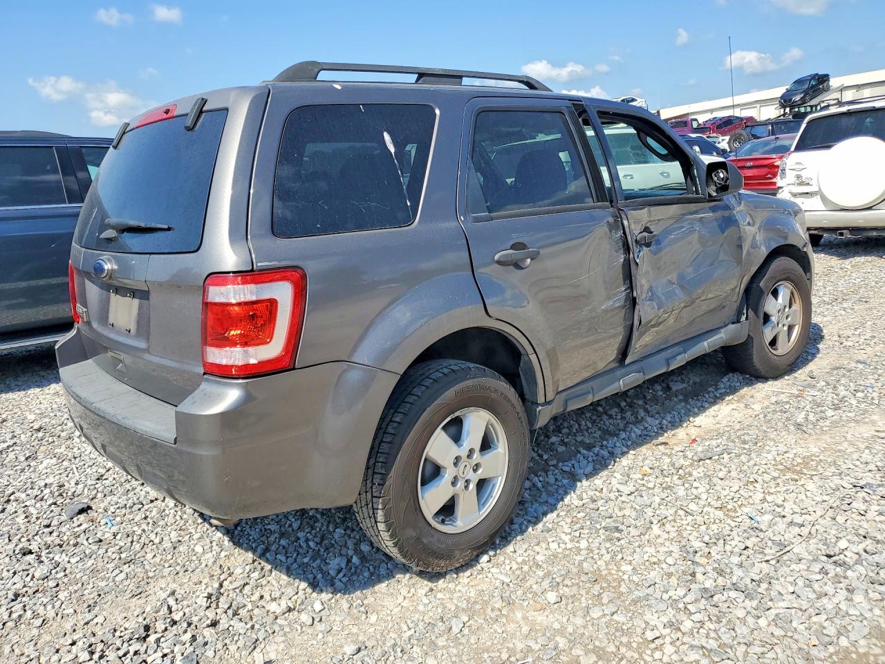 2011 Ford Escape Xlt Gray vin: 1FMCU9D70BKB74330