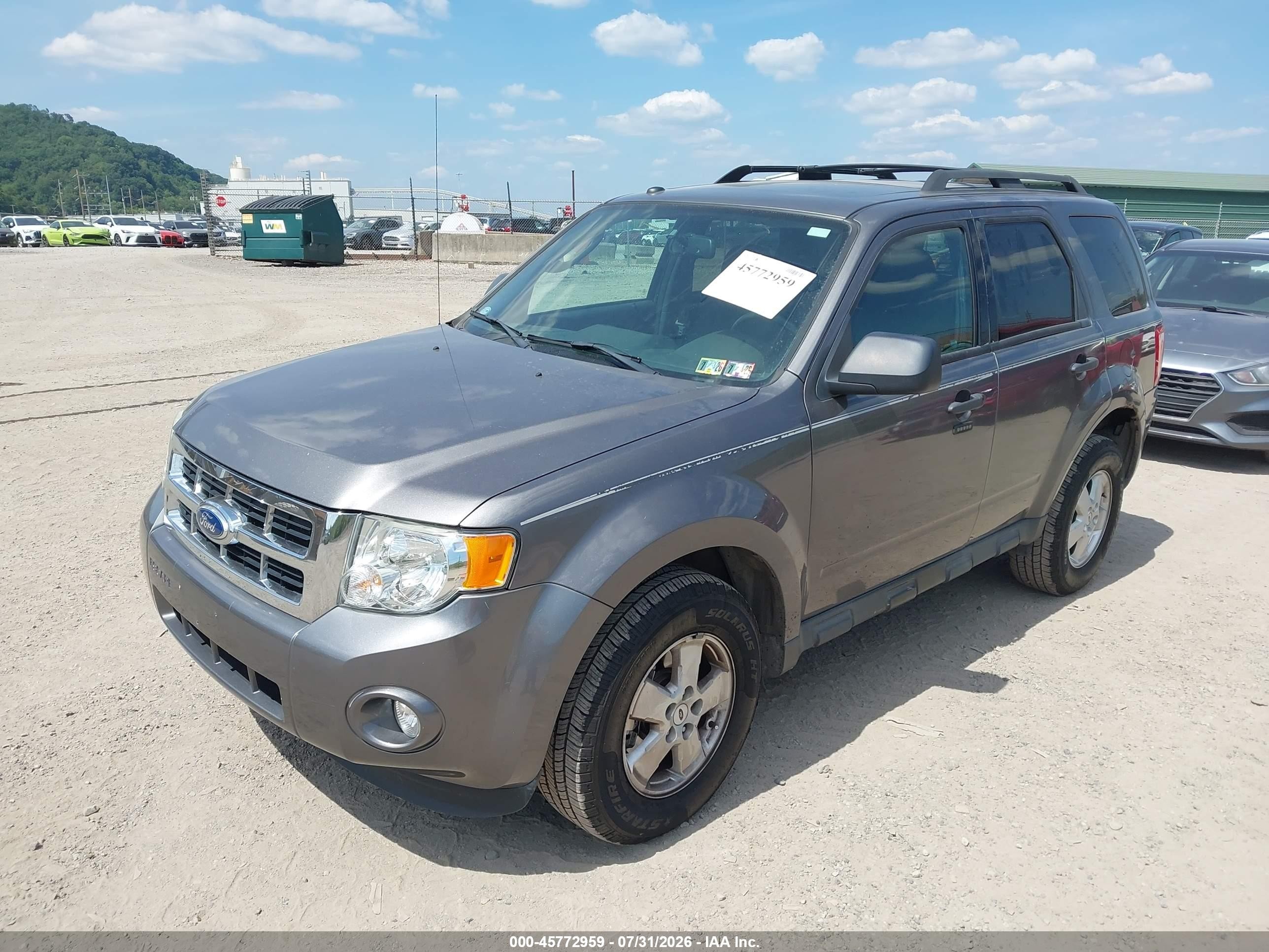 2012 Ford Escape Xlt Silver vin: 1FMCU9D70CKA42153