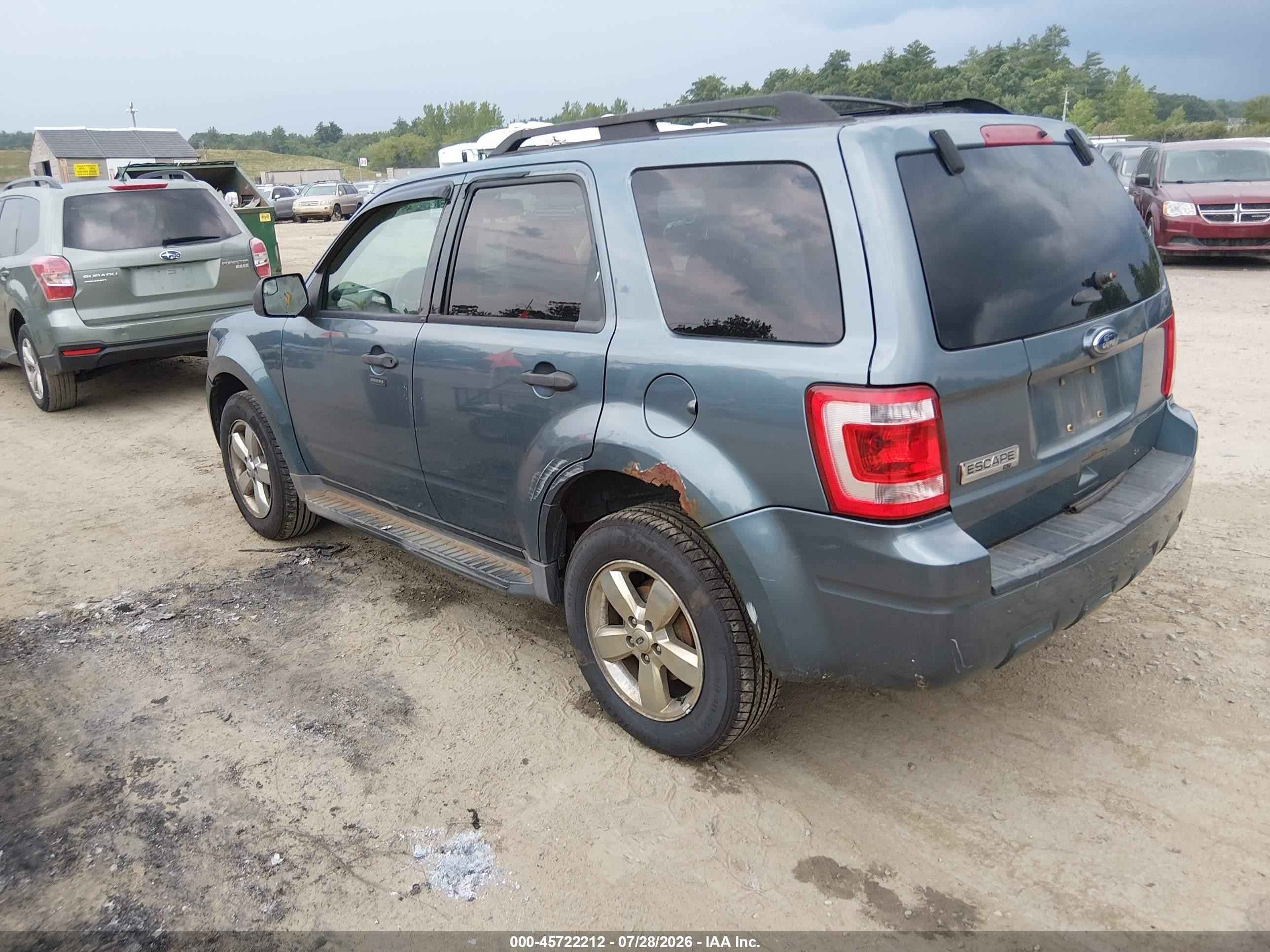 2012 Ford Escape Xlt Blue vin: 1FMCU9D70CKA69983