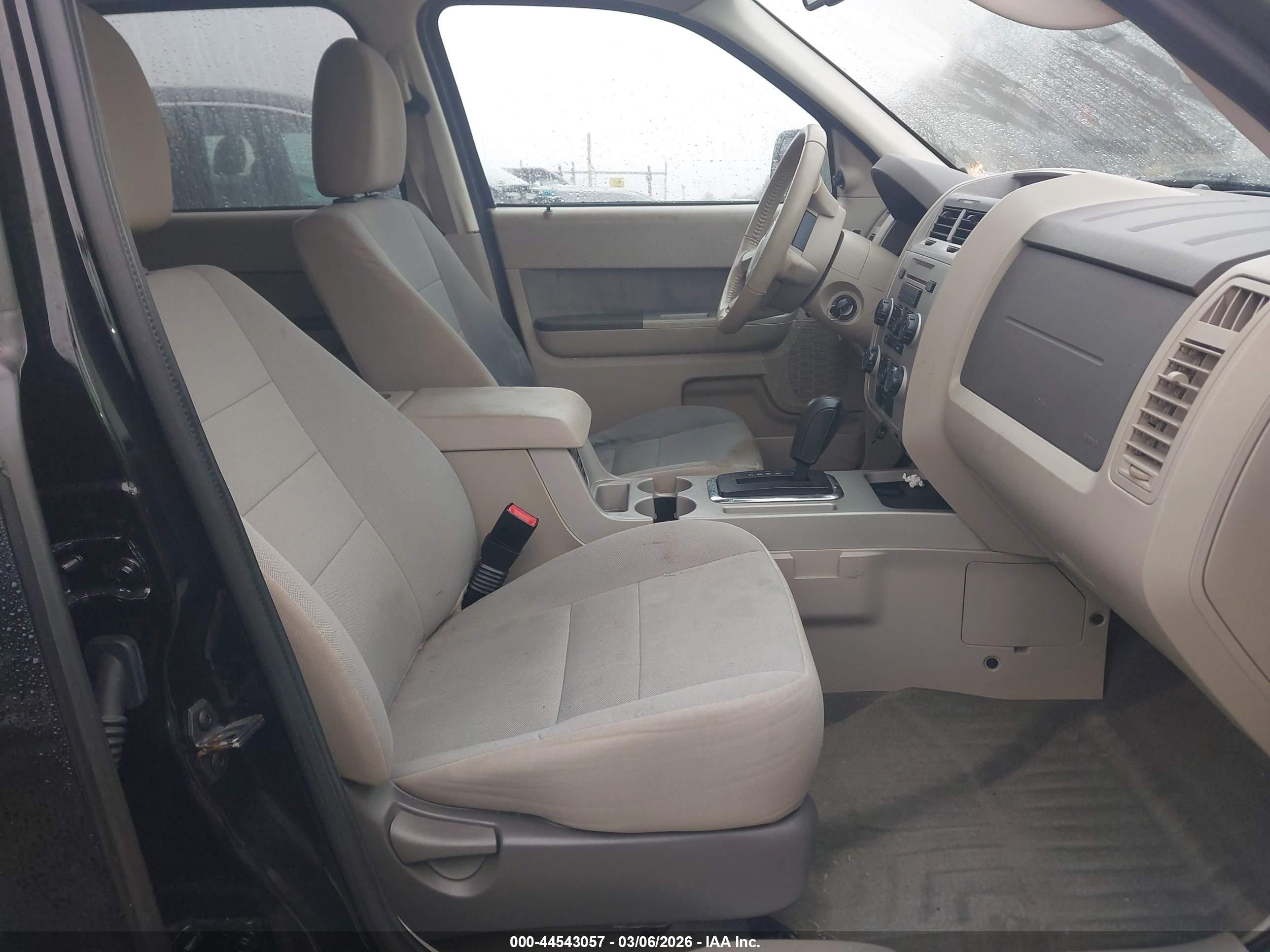 2012 Ford Escape Xlt Black vin: 1FMCU9D70CKB47081
