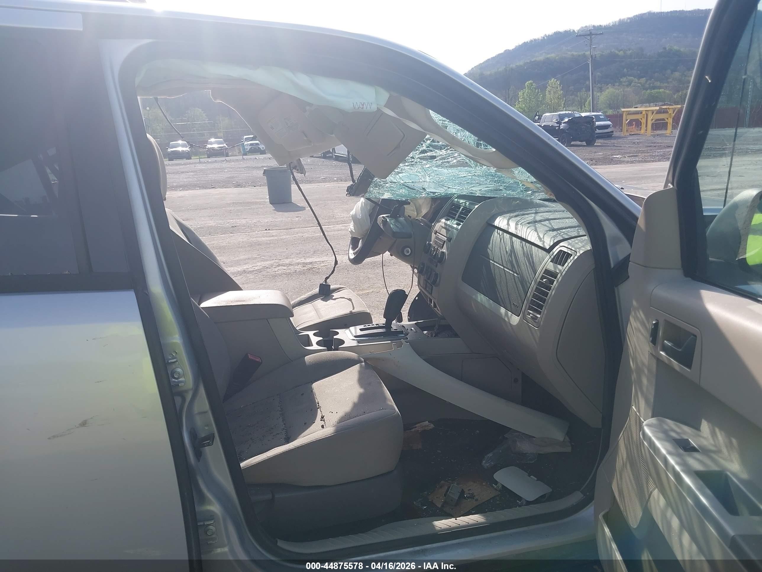 2012 Ford Escape Xlt Silver vin: 1FMCU9D70CKB94112