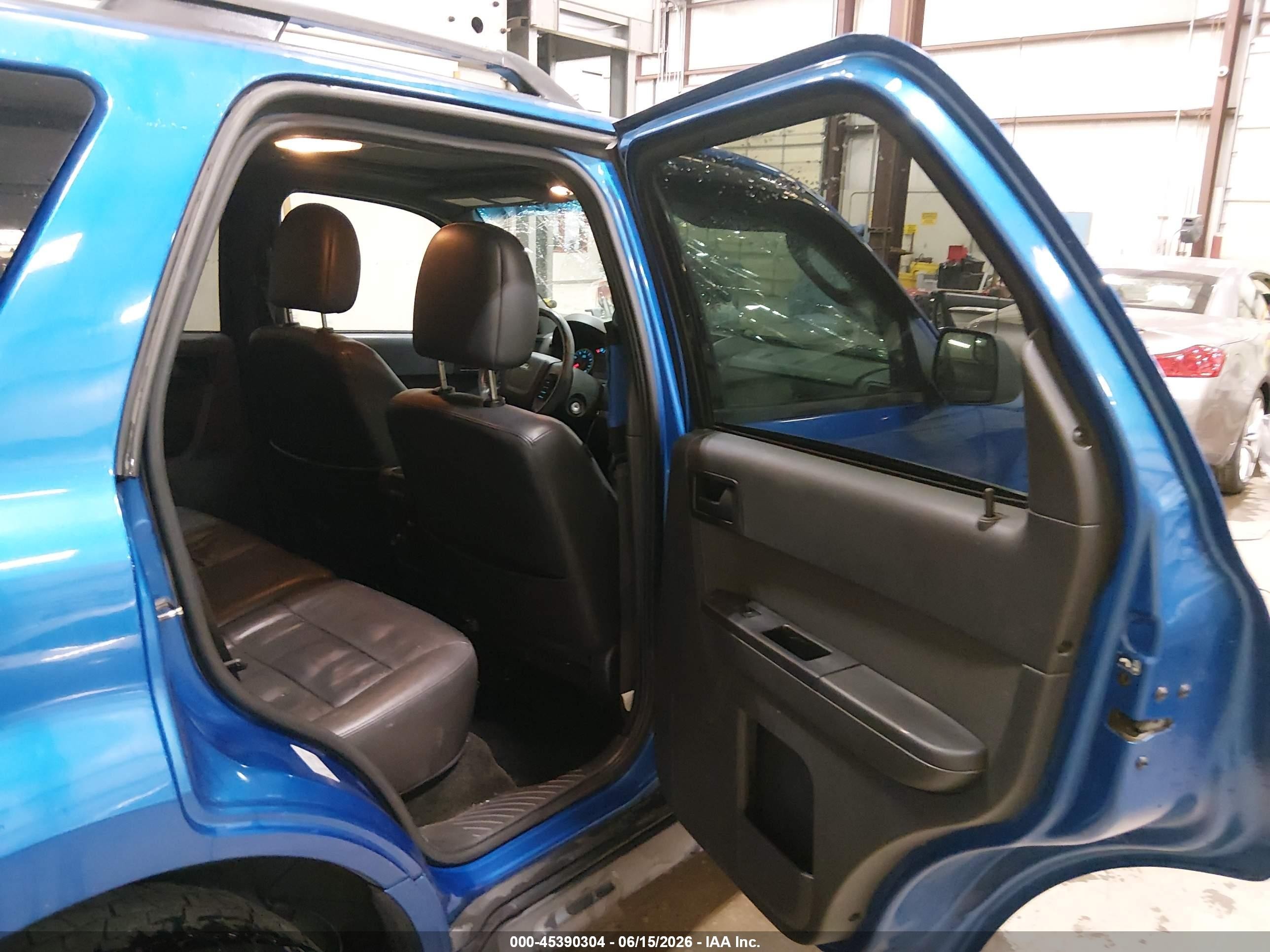 2012 Ford Escape Xlt Blue vin: 1FMCU9D70CKC26072