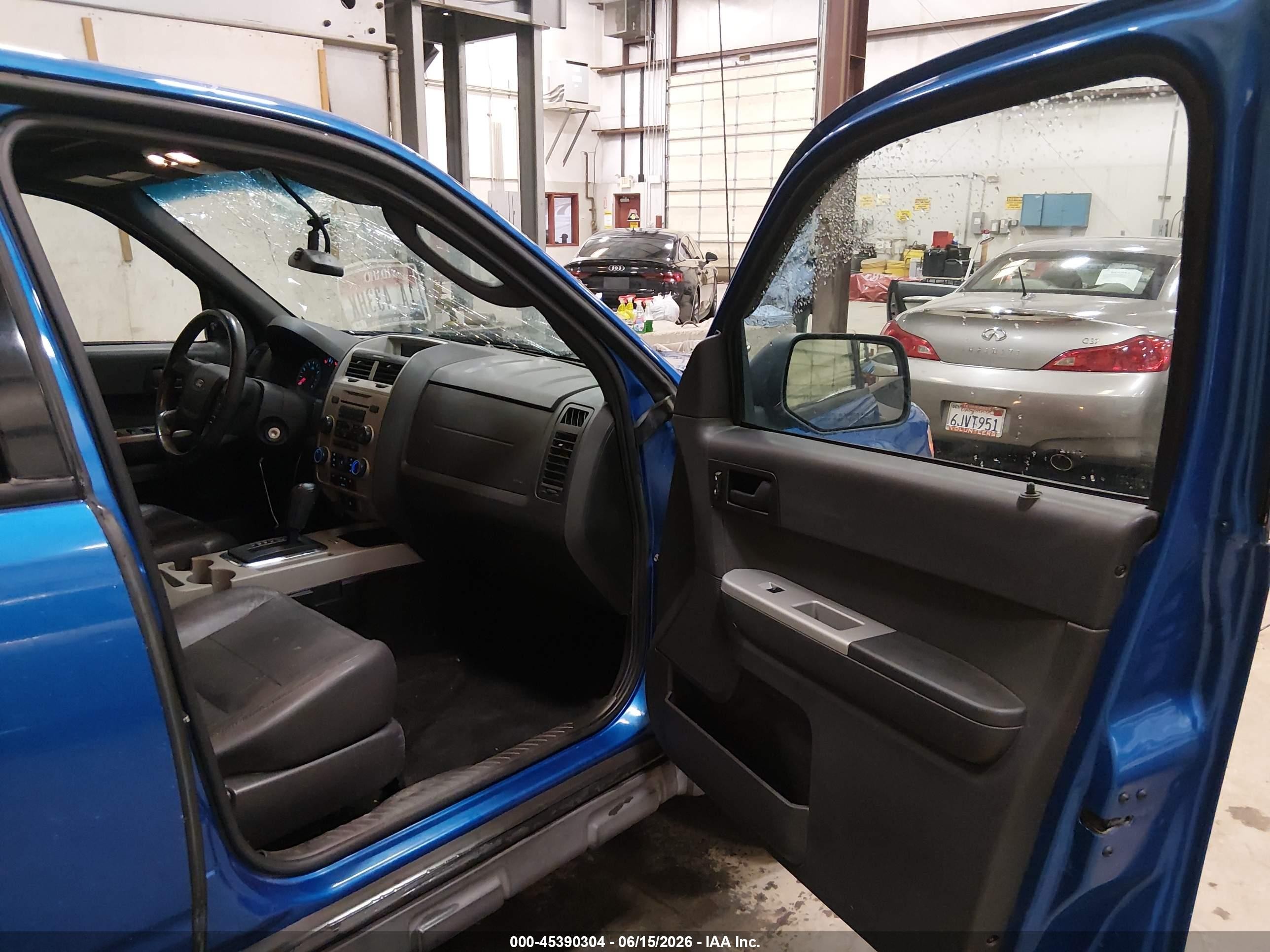 2012 Ford Escape Xlt Blue vin: 1FMCU9D70CKC26072