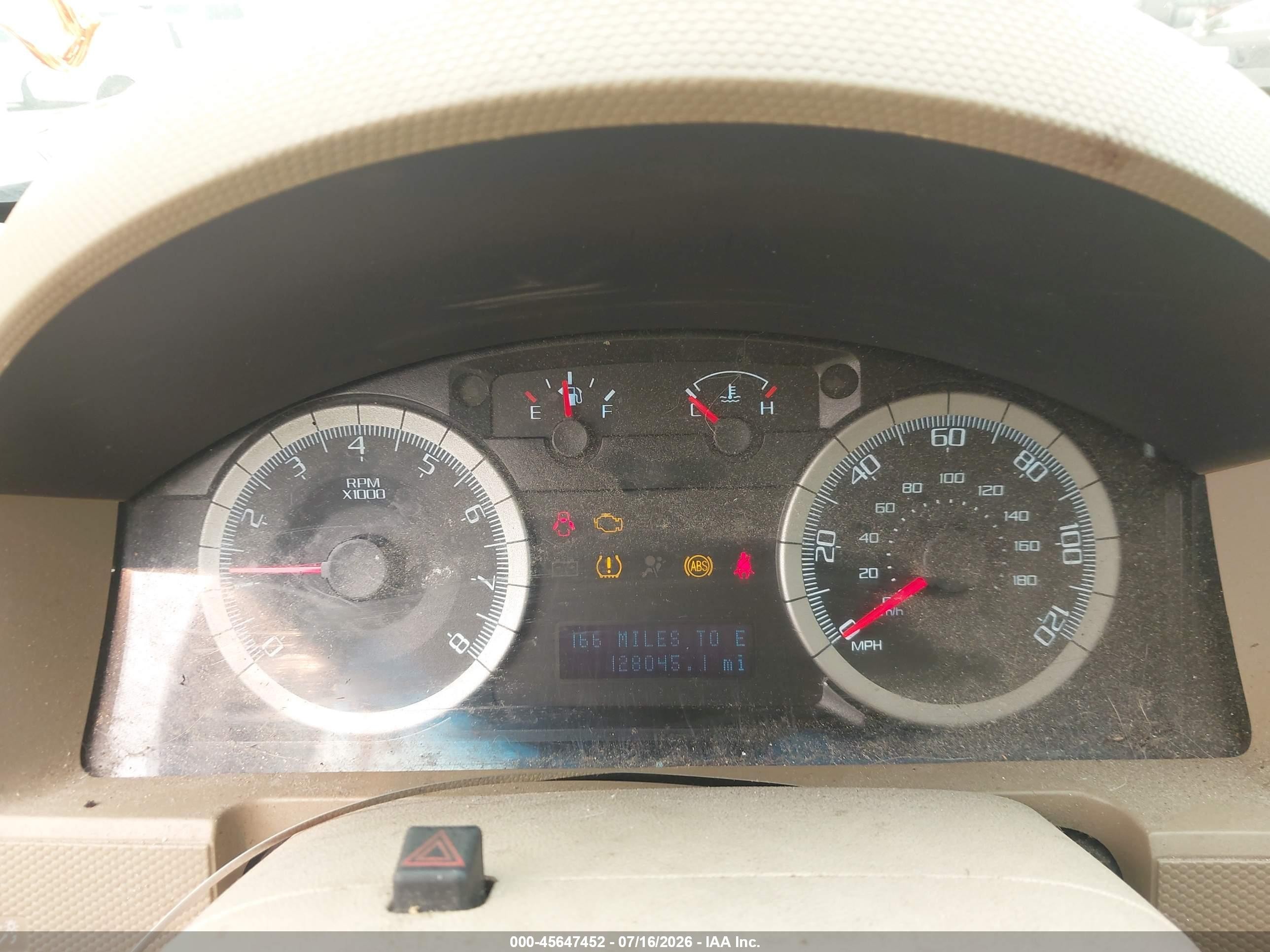 2010 Ford Escape Xlt Золотой vin: 1FMCU9D71AKB20937