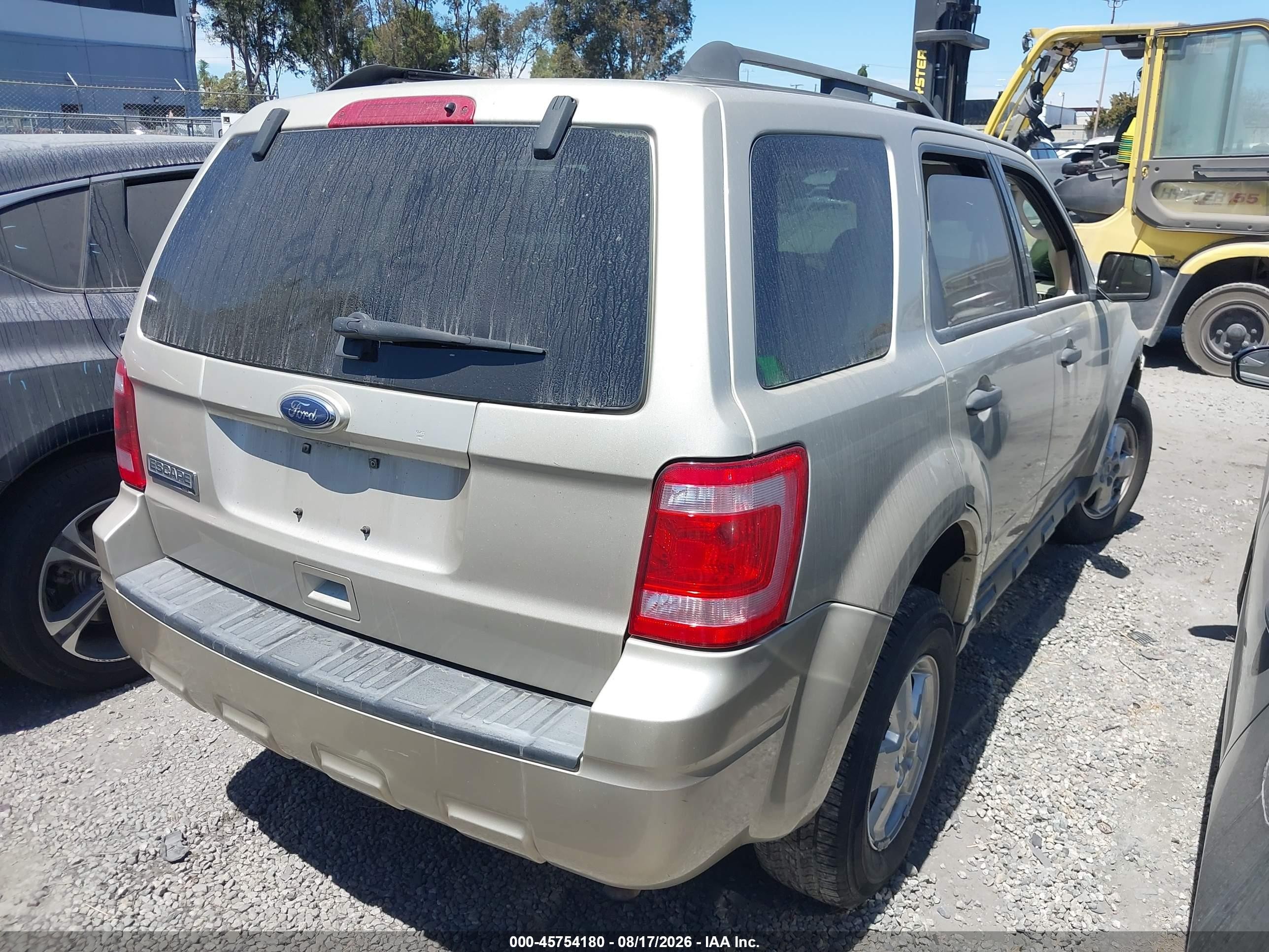 2010 Ford Escape Xlt Champagne vin: 1FMCU9D71AKC72555