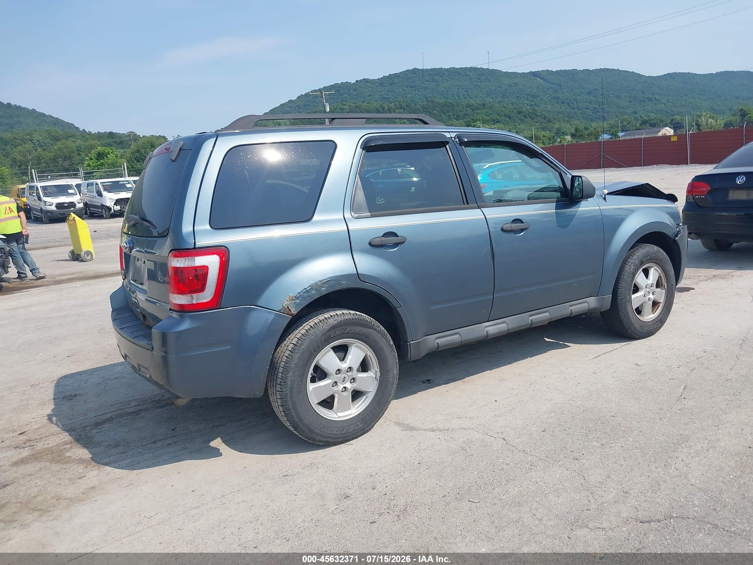 2011 Ford Escape Xlt Blue vin: 1FMCU9D71BKB45015