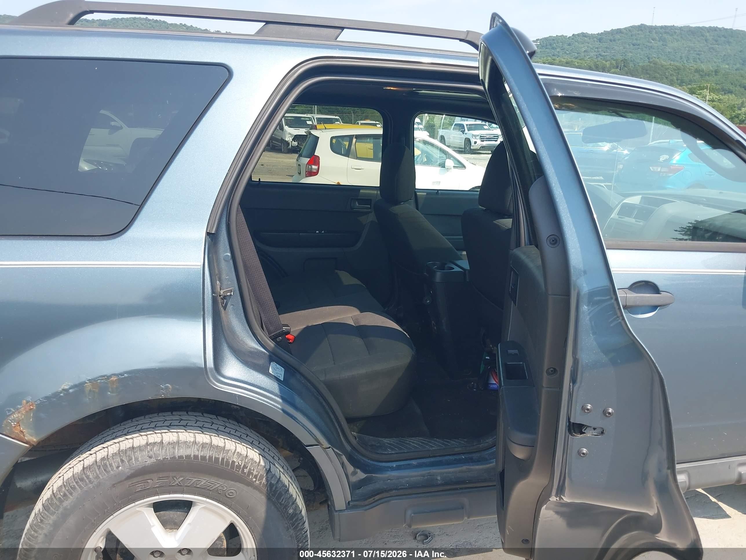 2011 Ford Escape Xlt Blue vin: 1FMCU9D71BKB45015