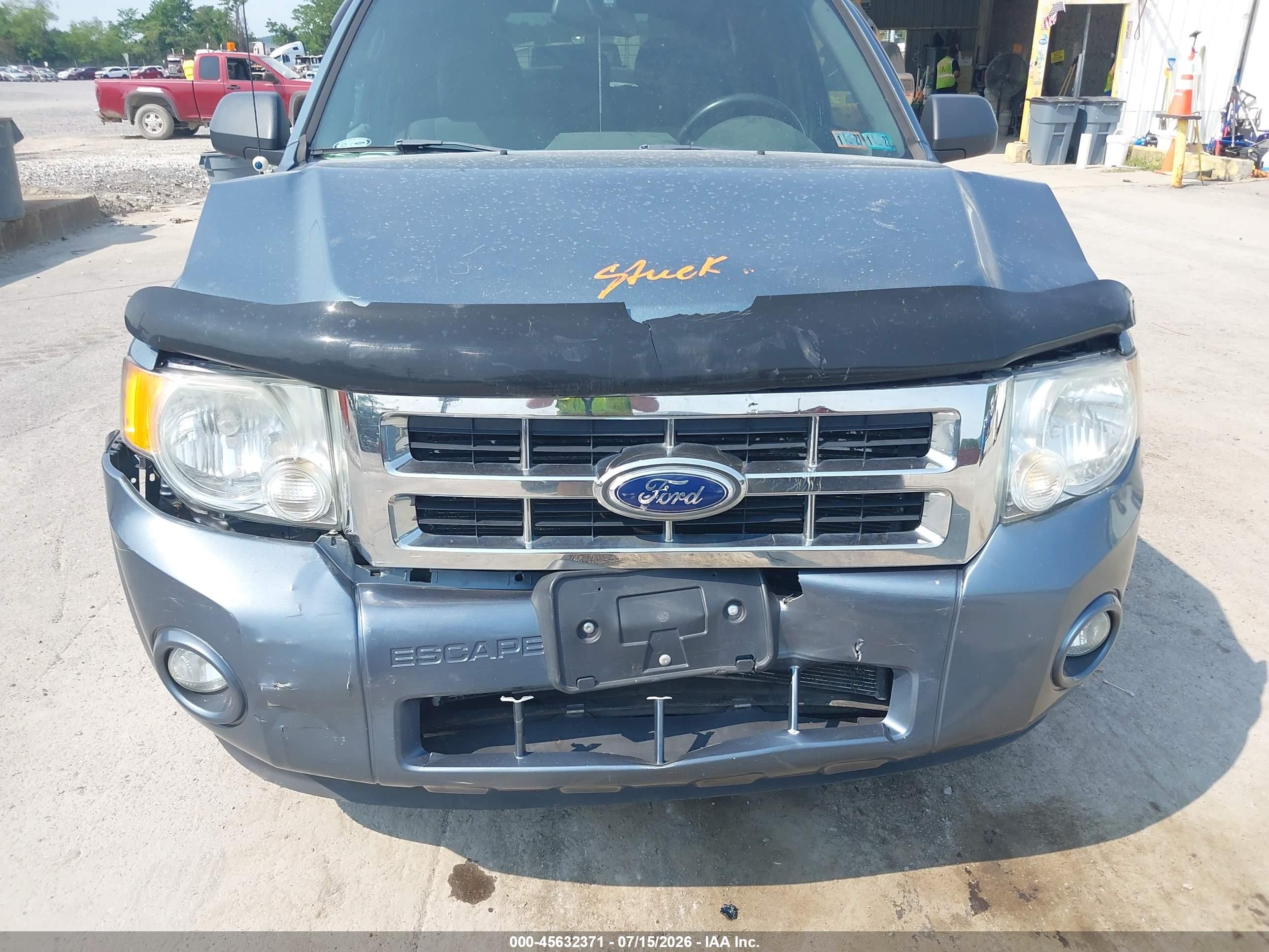 2011 Ford Escape Xlt Blue vin: 1FMCU9D71BKB45015
