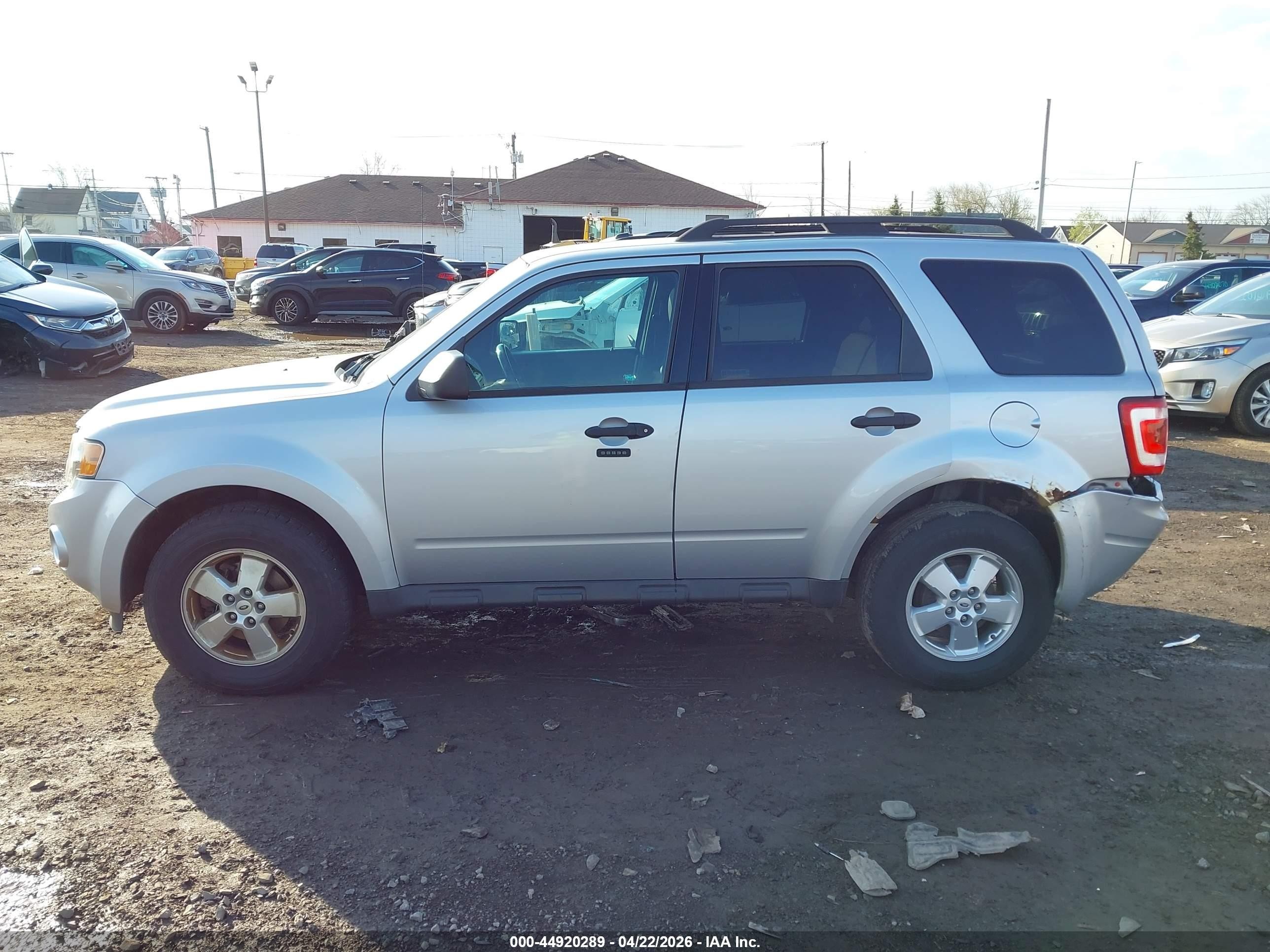 2012 Ford Escape Xlt Silver vin: 1FMCU9D71CKA21022