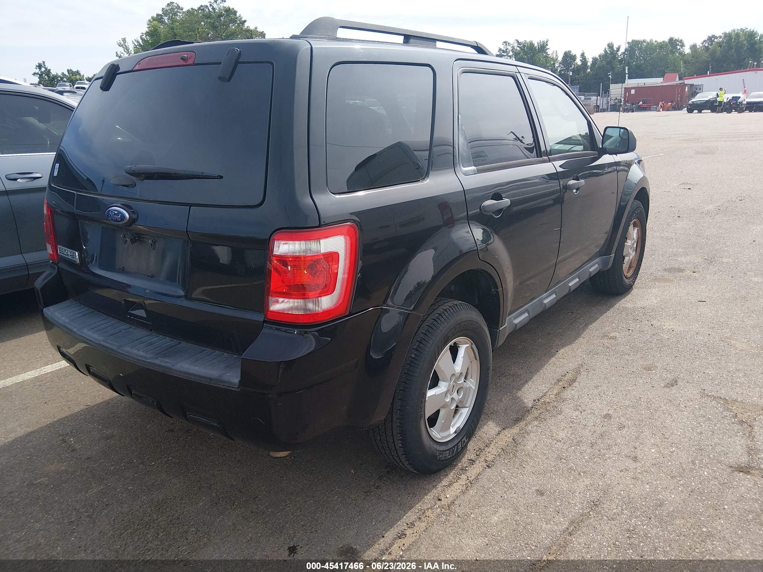 2012 Ford Escape Xlt Black vin: 1FMCU9D71CKB83393