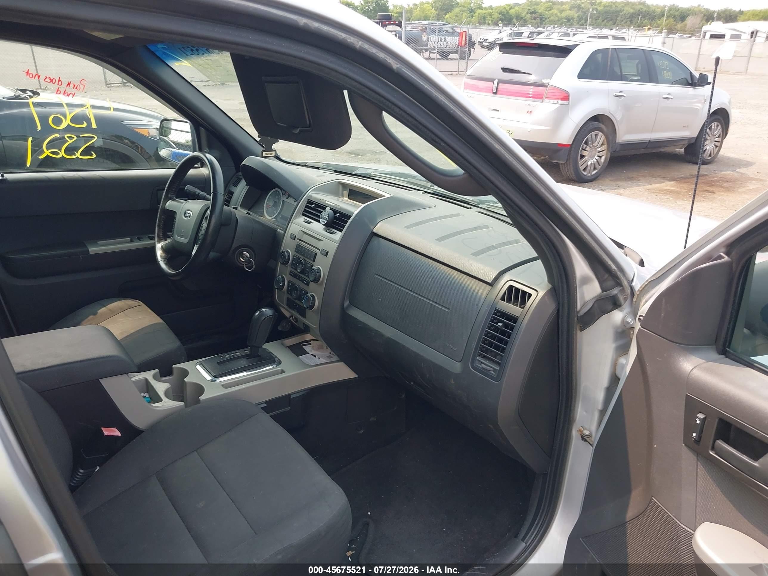 2012 Ford Escape Xlt Silver vin: 1FMCU9D71CKB92420