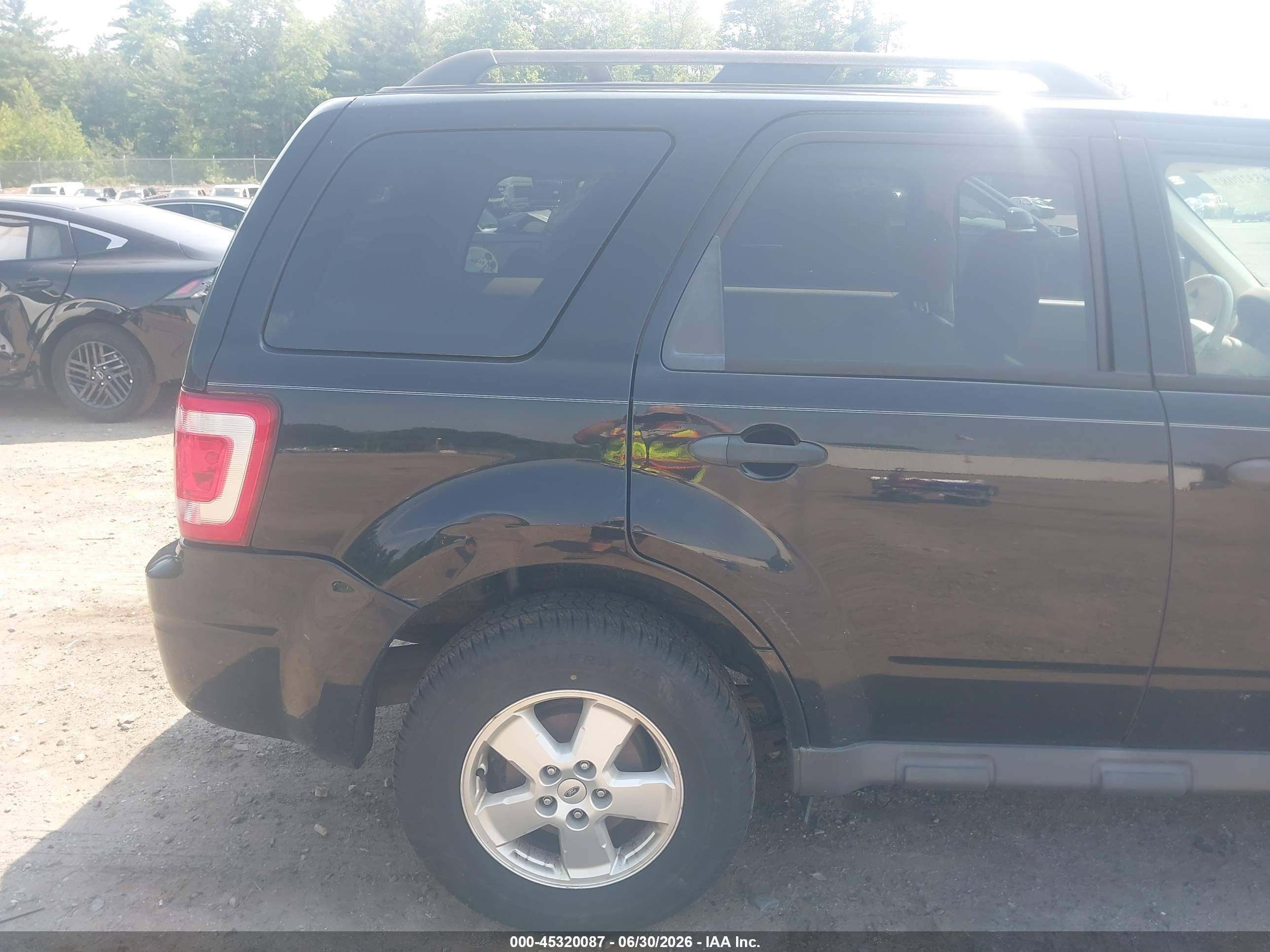 2012 Ford Escape Xlt Black vin: 1FMCU9D71CKC58108