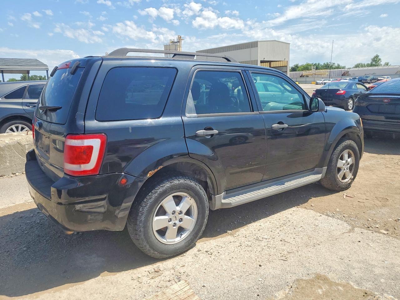 2010 Ford Escape Xlt Black vin: 1FMCU9D72AKC95701