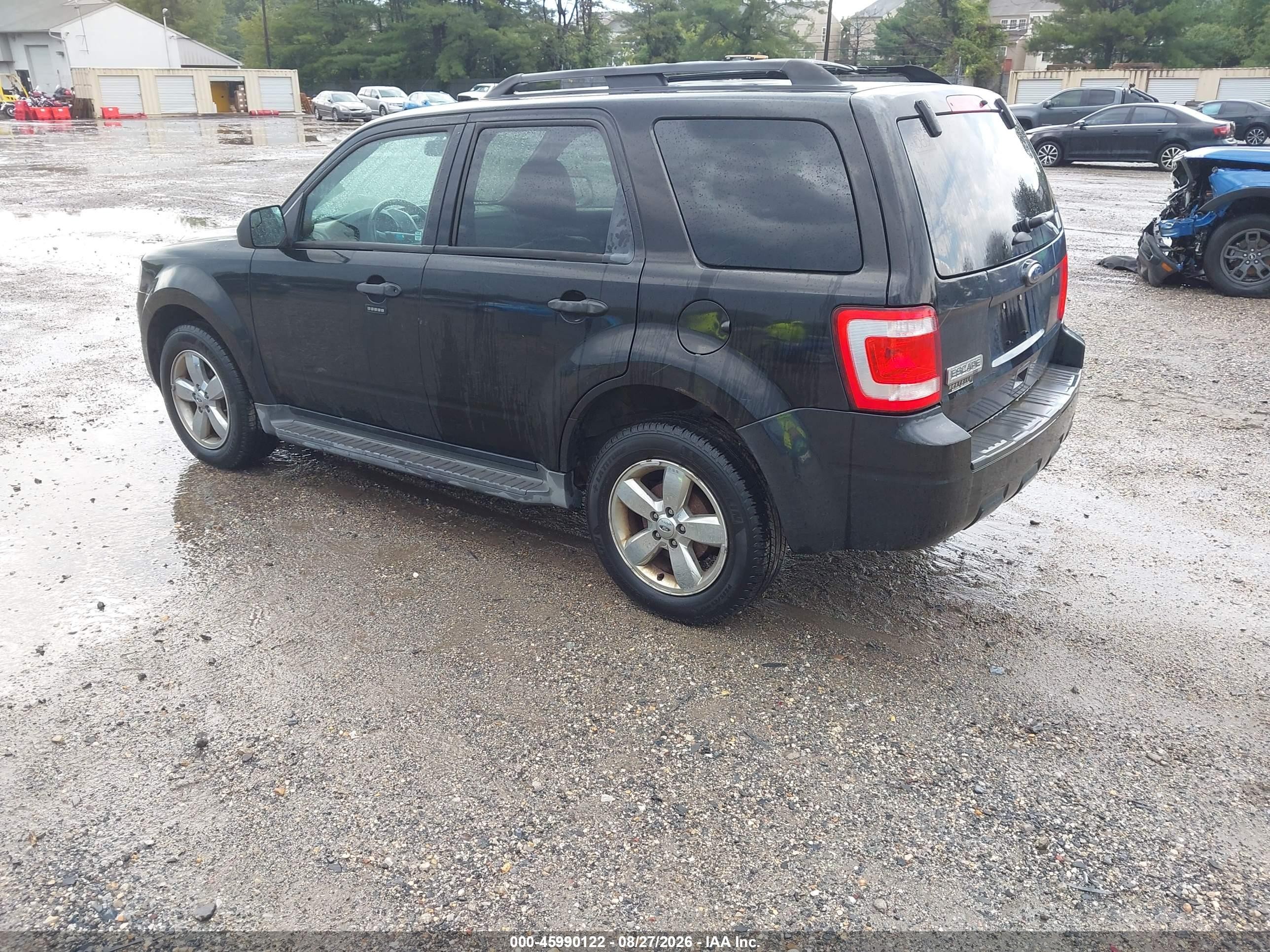 2011 Ford Escape Xlt Black vin: 1FMCU9D72BKB63992