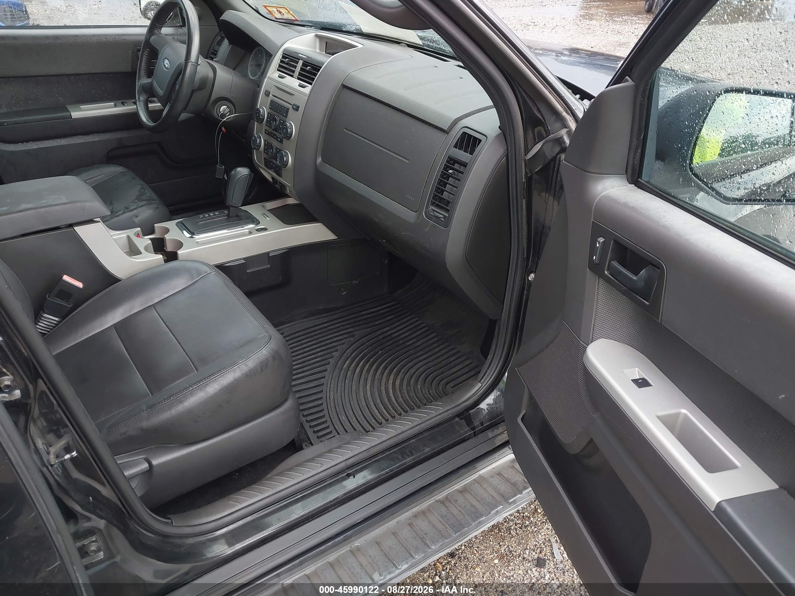 2011 Ford Escape Xlt Black vin: 1FMCU9D72BKB63992