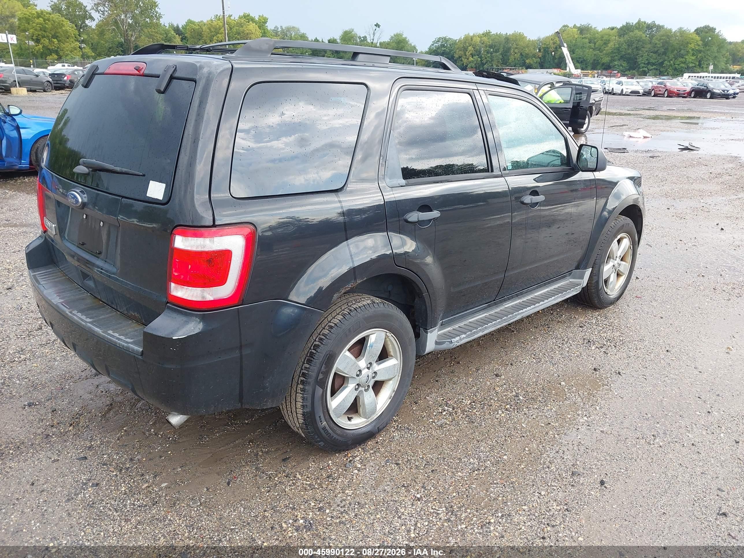 2011 Ford Escape Xlt Black vin: 1FMCU9D72BKB63992