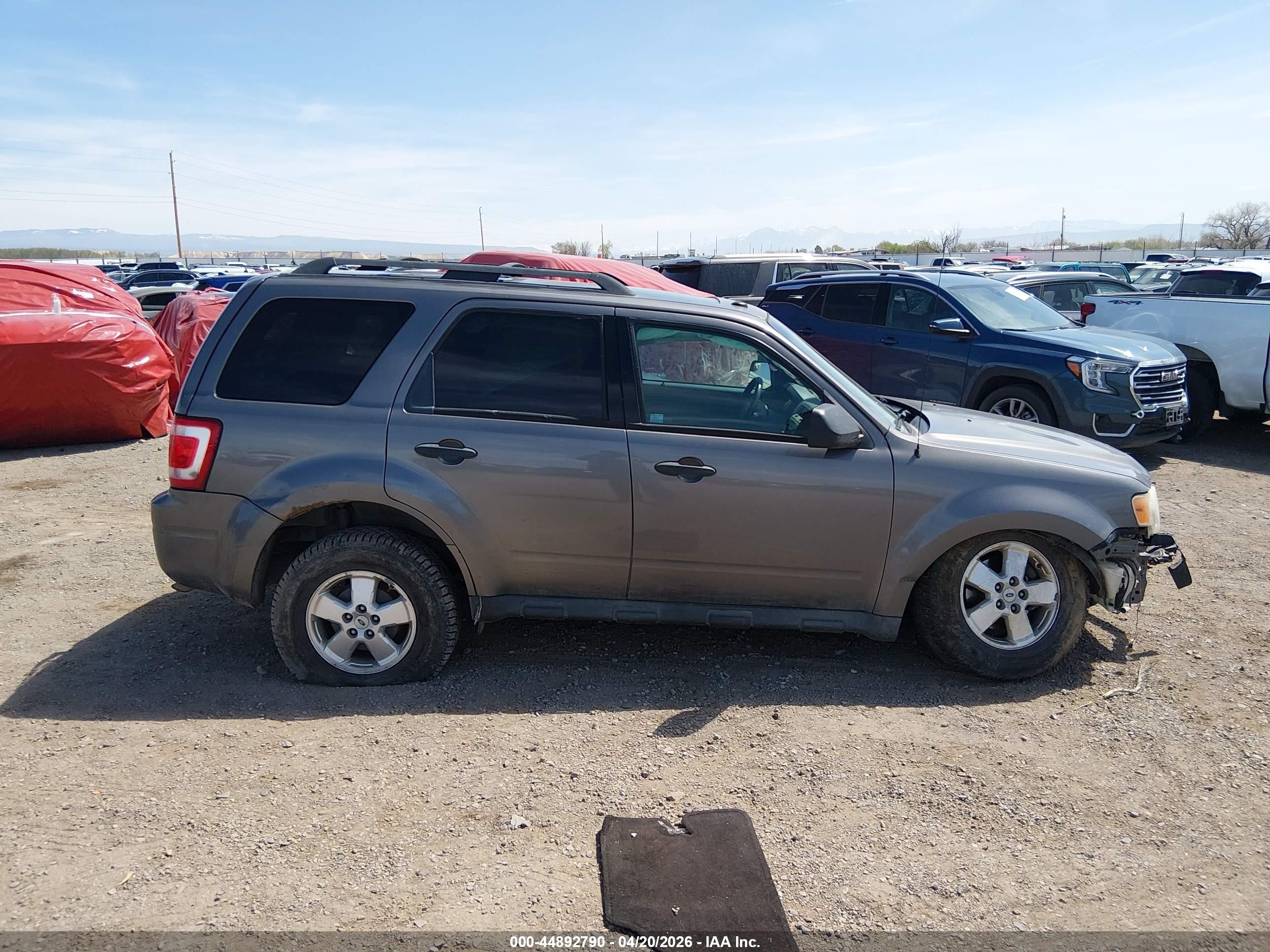 2012 Ford Escape Xlt Gray vin: 1FMCU9D72CKB04071