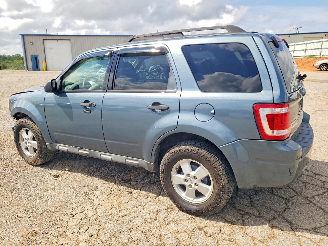 2010 Ford Escape Xlt Blue vin: 1FMCU9D73AKC04886