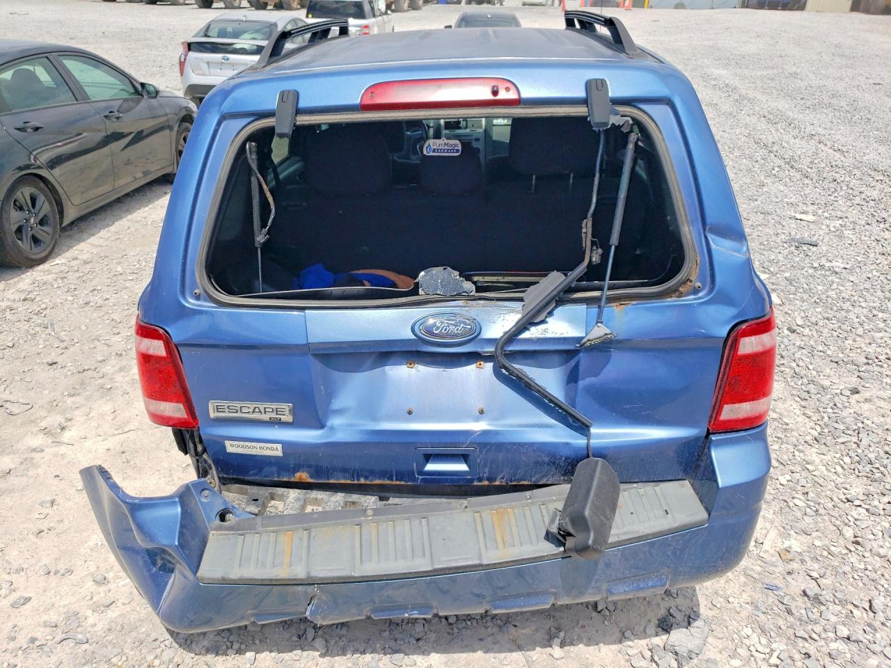 2010 Ford Escape Xlt Синий vin: 1FMCU9D73AKD18905