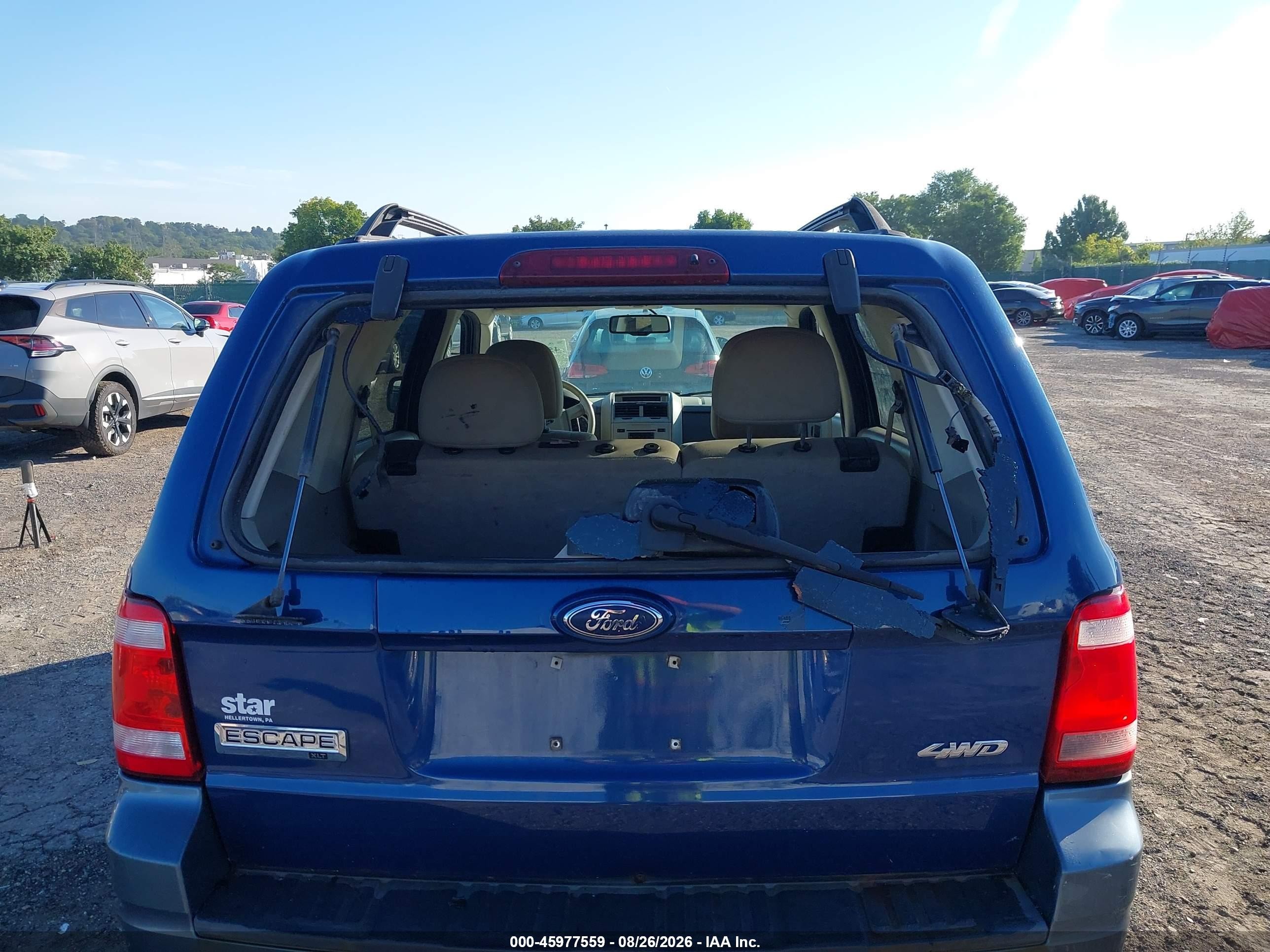 2010 Ford Escape Xlt Light Blue vin: 1FMCU9D73AKD36627