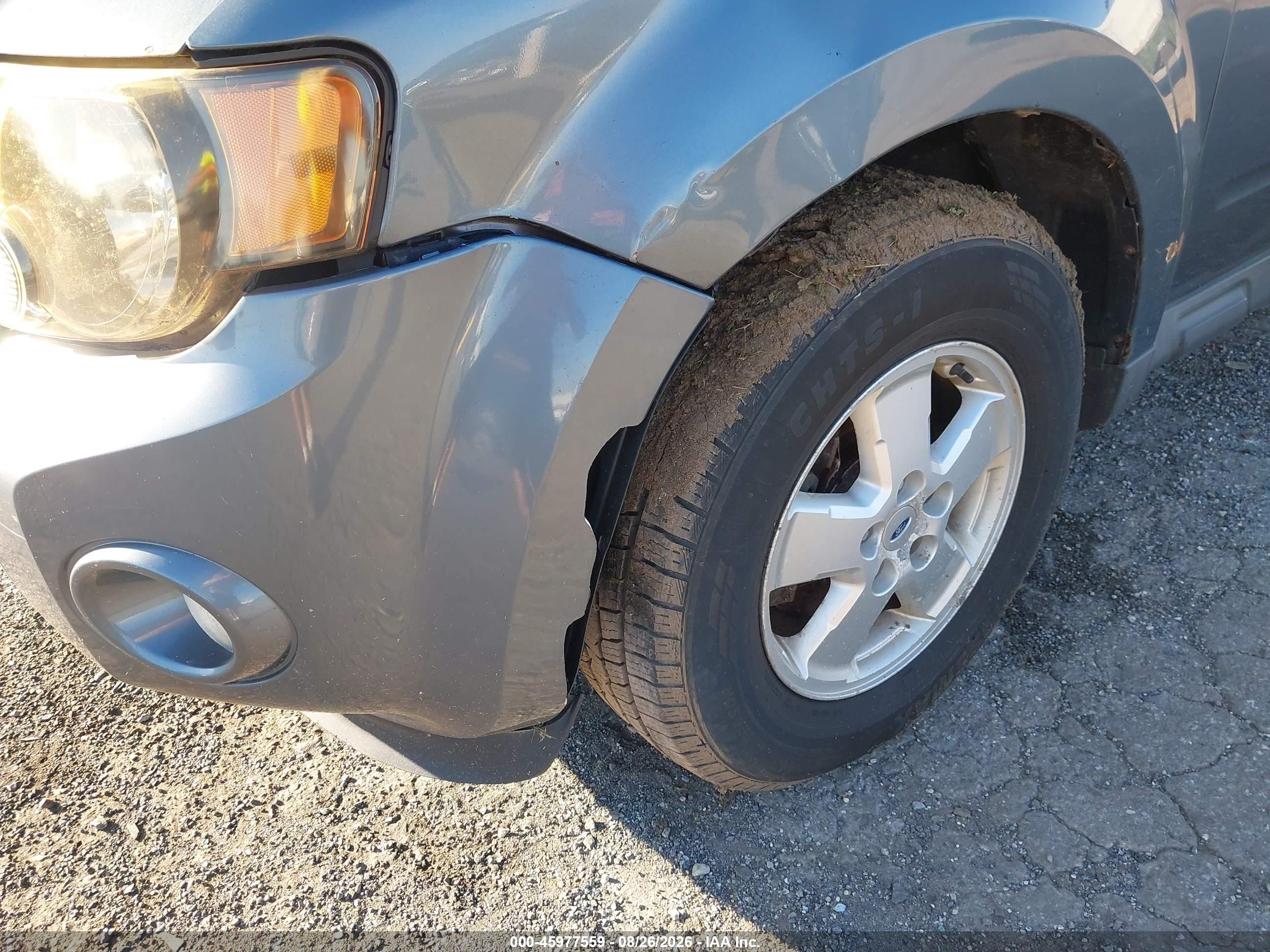 2010 Ford Escape Xlt Light Blue vin: 1FMCU9D73AKD36627