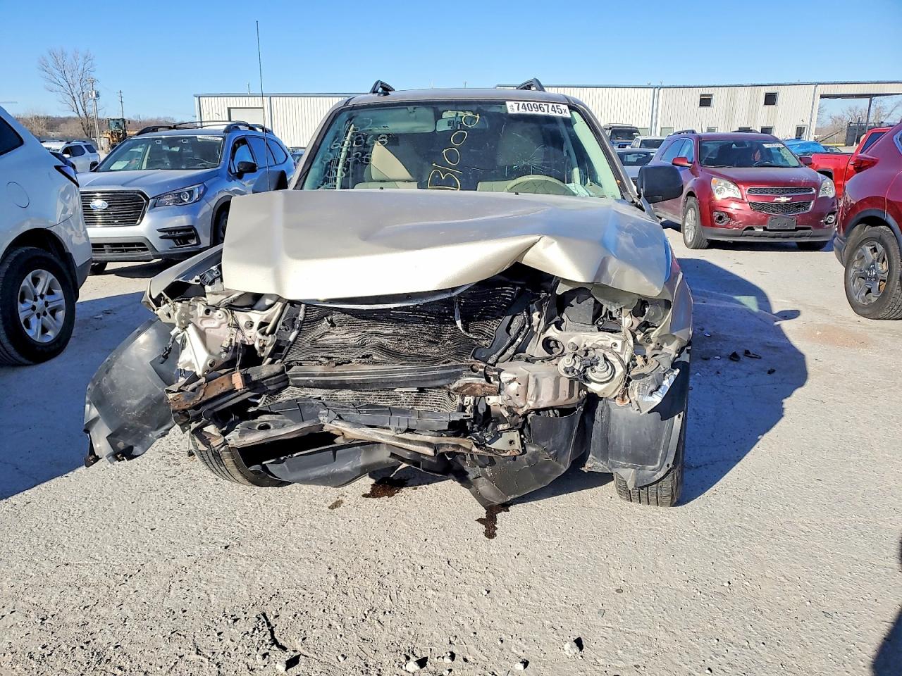 2010 Ford Escape Xlt Gold vin: 1FMCU9D73AKD45831