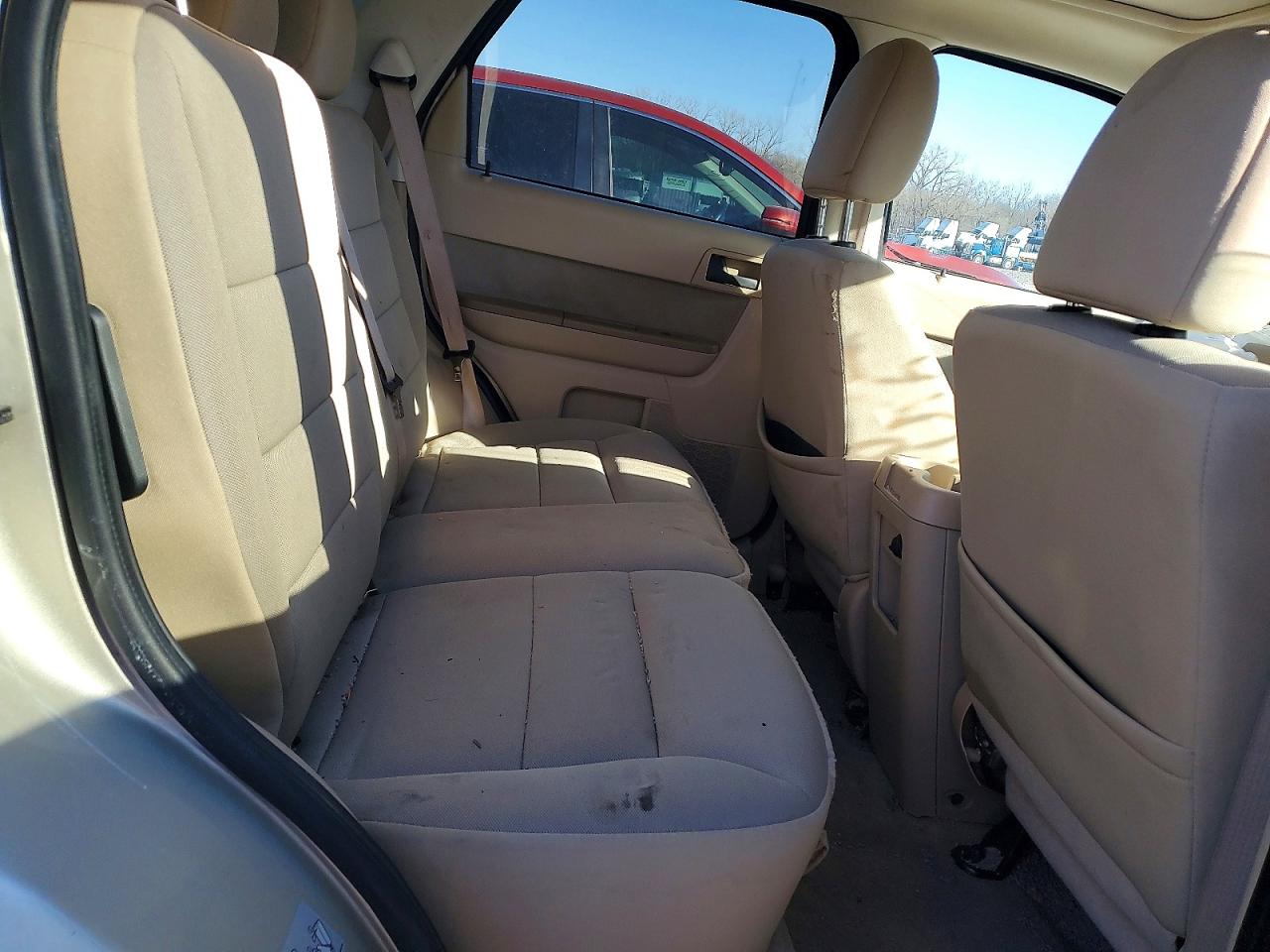 2010 Ford Escape Xlt Gold vin: 1FMCU9D73AKD45831