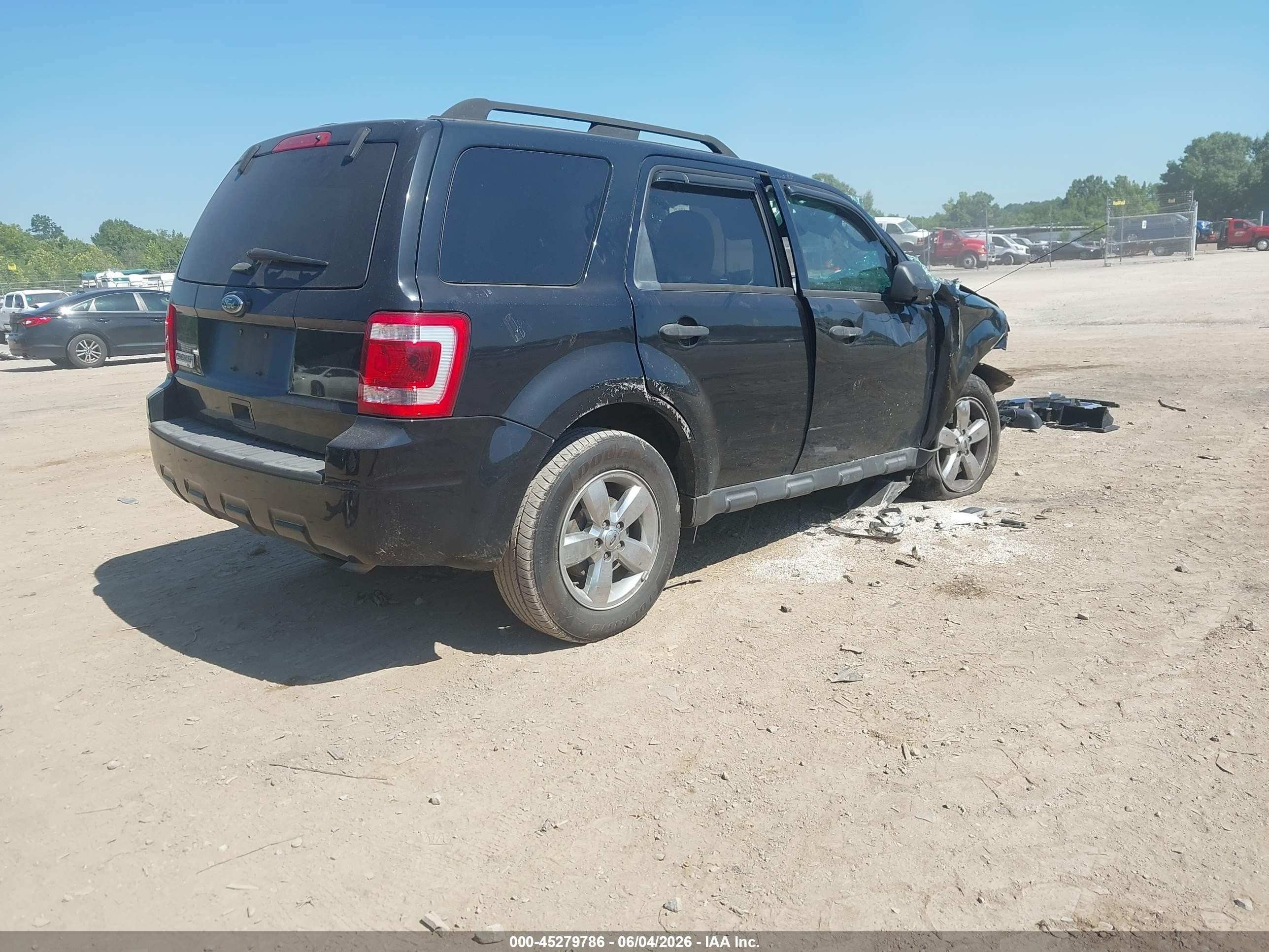 2012 Ford Escape Xlt Black vin: 1FMCU9D73CKA56712