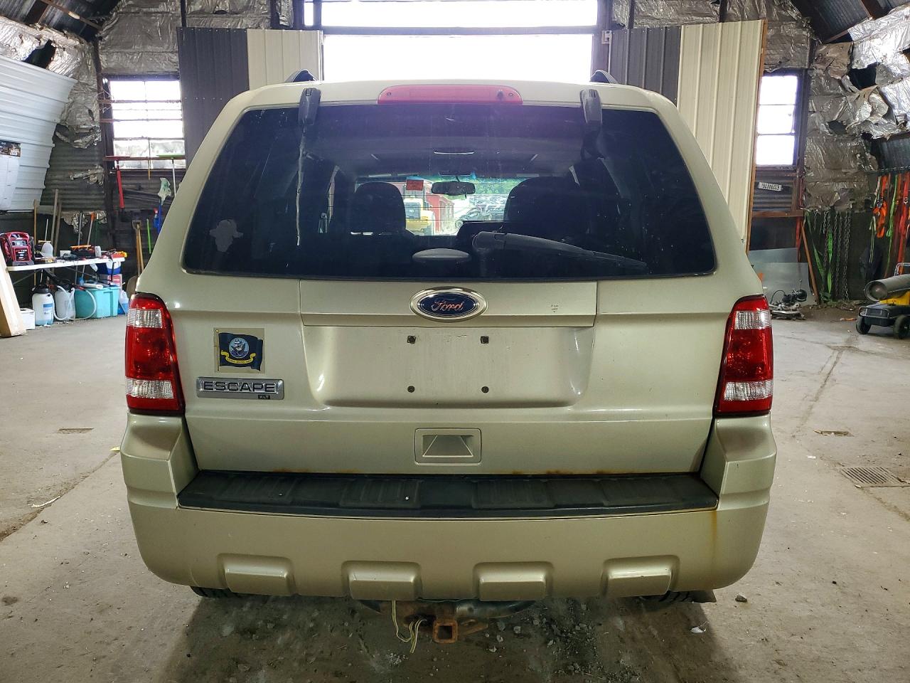 2012 Ford Escape Xlt Beige vin: 1FMCU9D73CKB84173
