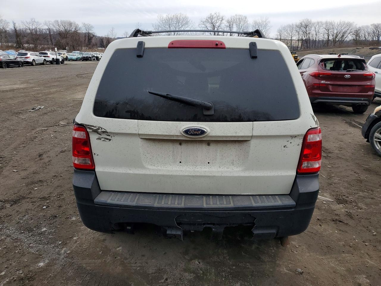 2012 Ford Escape Xlt White vin: 1FMCU9D73CKC22663