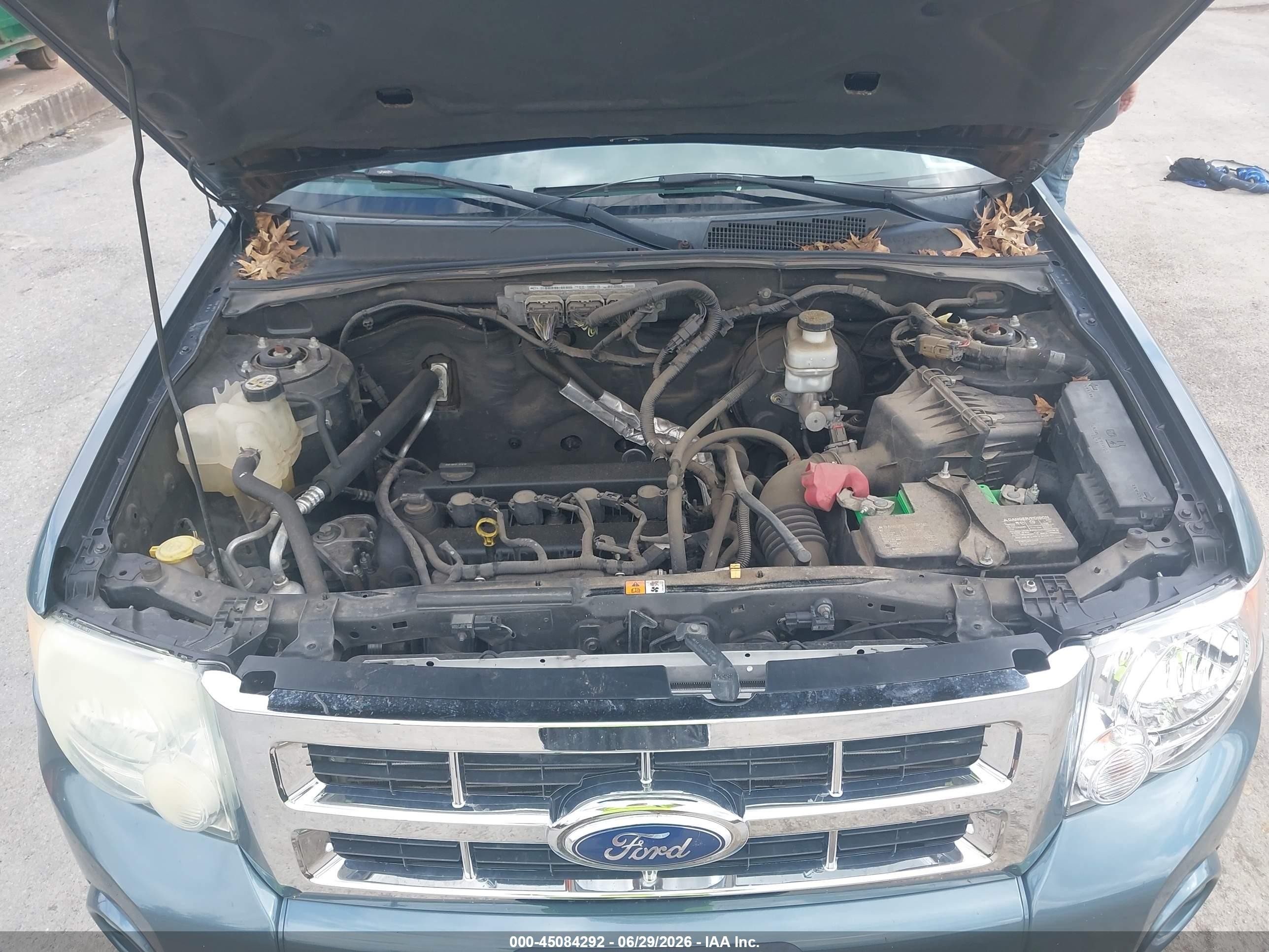 2010 Ford Escape Xlt Синий vin: 1FMCU9D74AKB80047