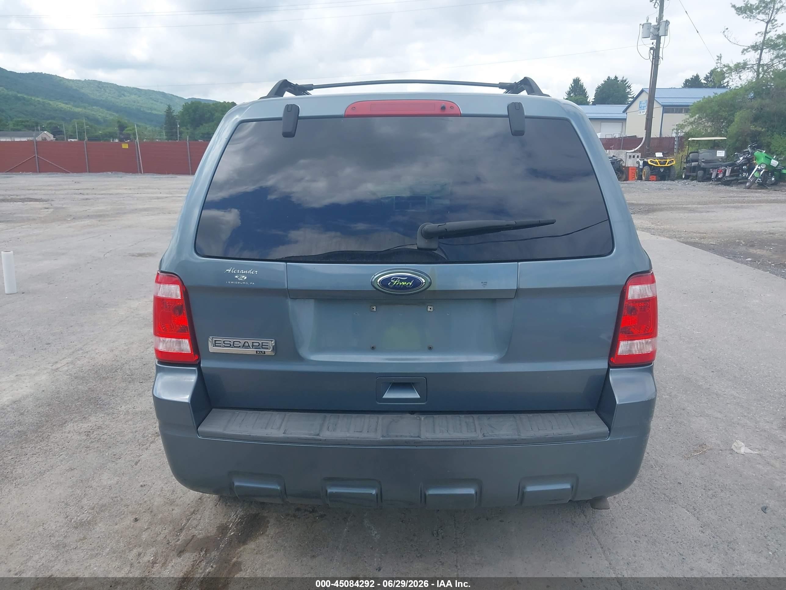 2010 Ford Escape Xlt Синий vin: 1FMCU9D74AKB80047
