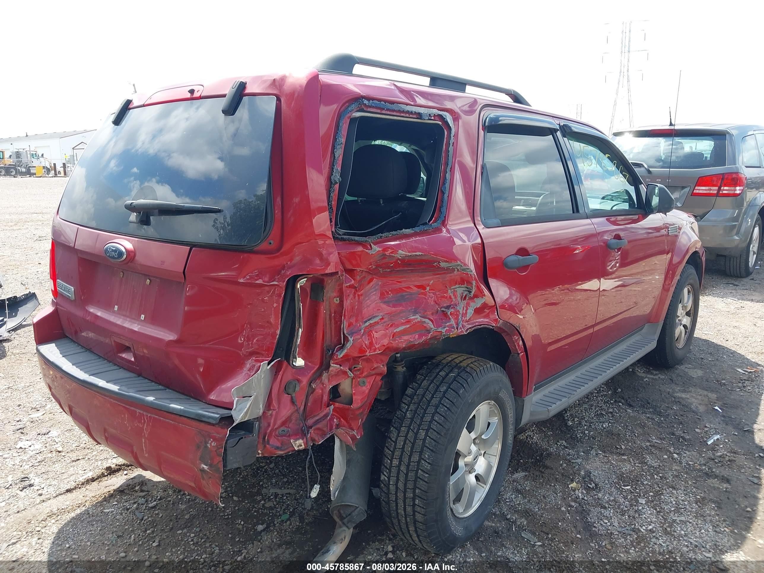 2010 Ford Escape Xlt Красный vin: 1FMCU9D74AKD20968