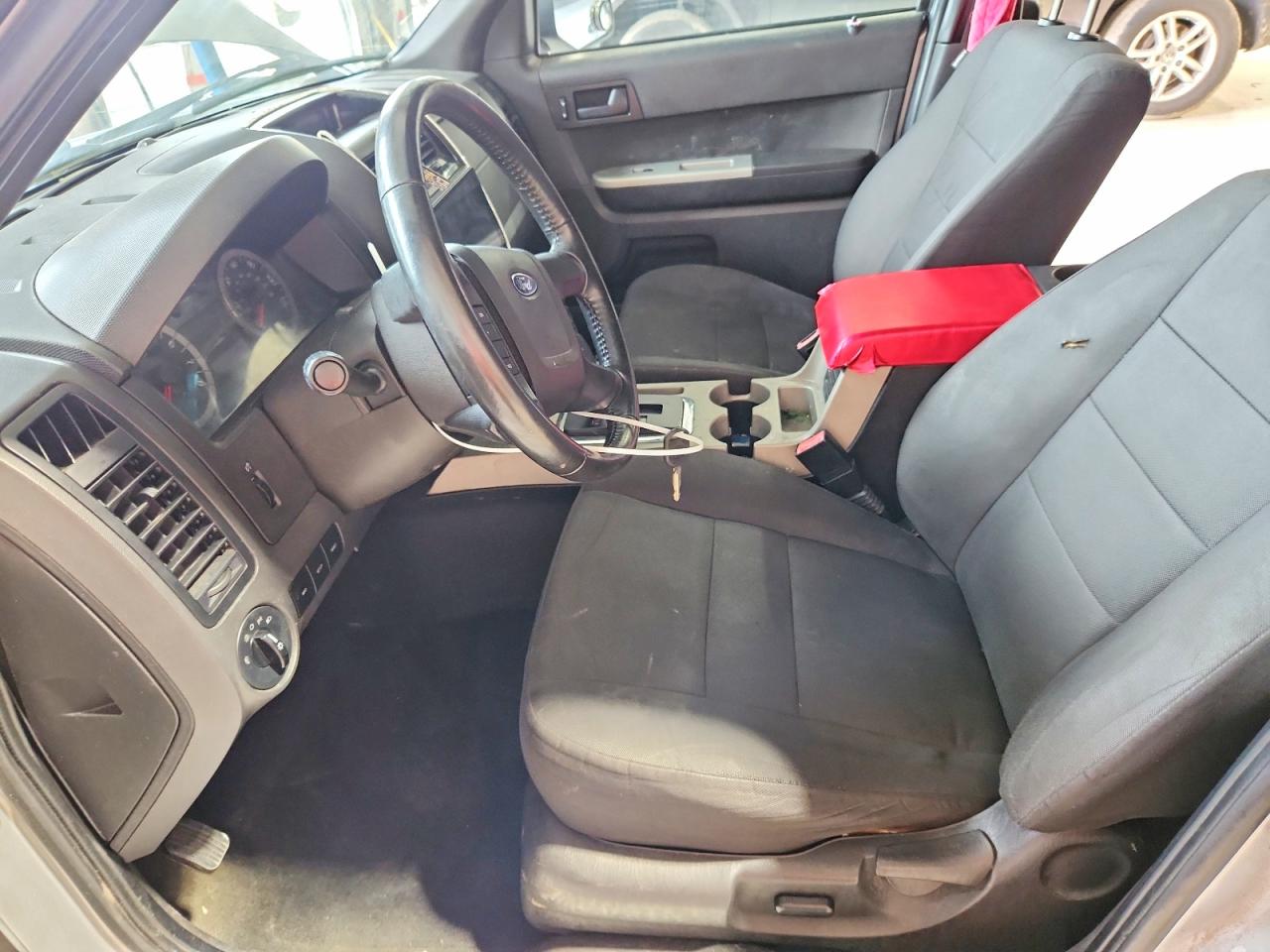 2011 Ford Escape Xlt Silver vin: 1FMCU9D74BKB34543