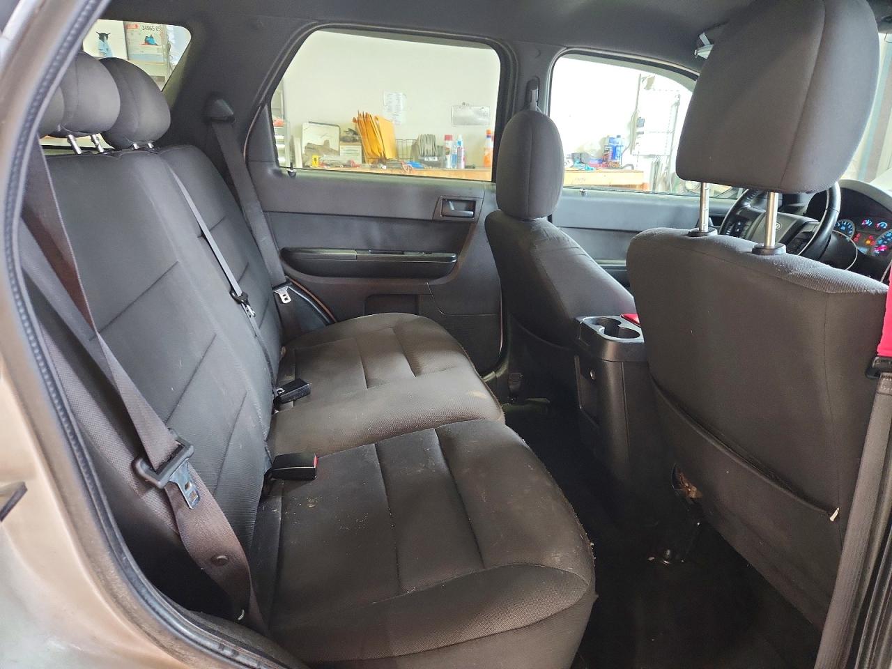 2011 Ford Escape Xlt Silver vin: 1FMCU9D74BKB34543