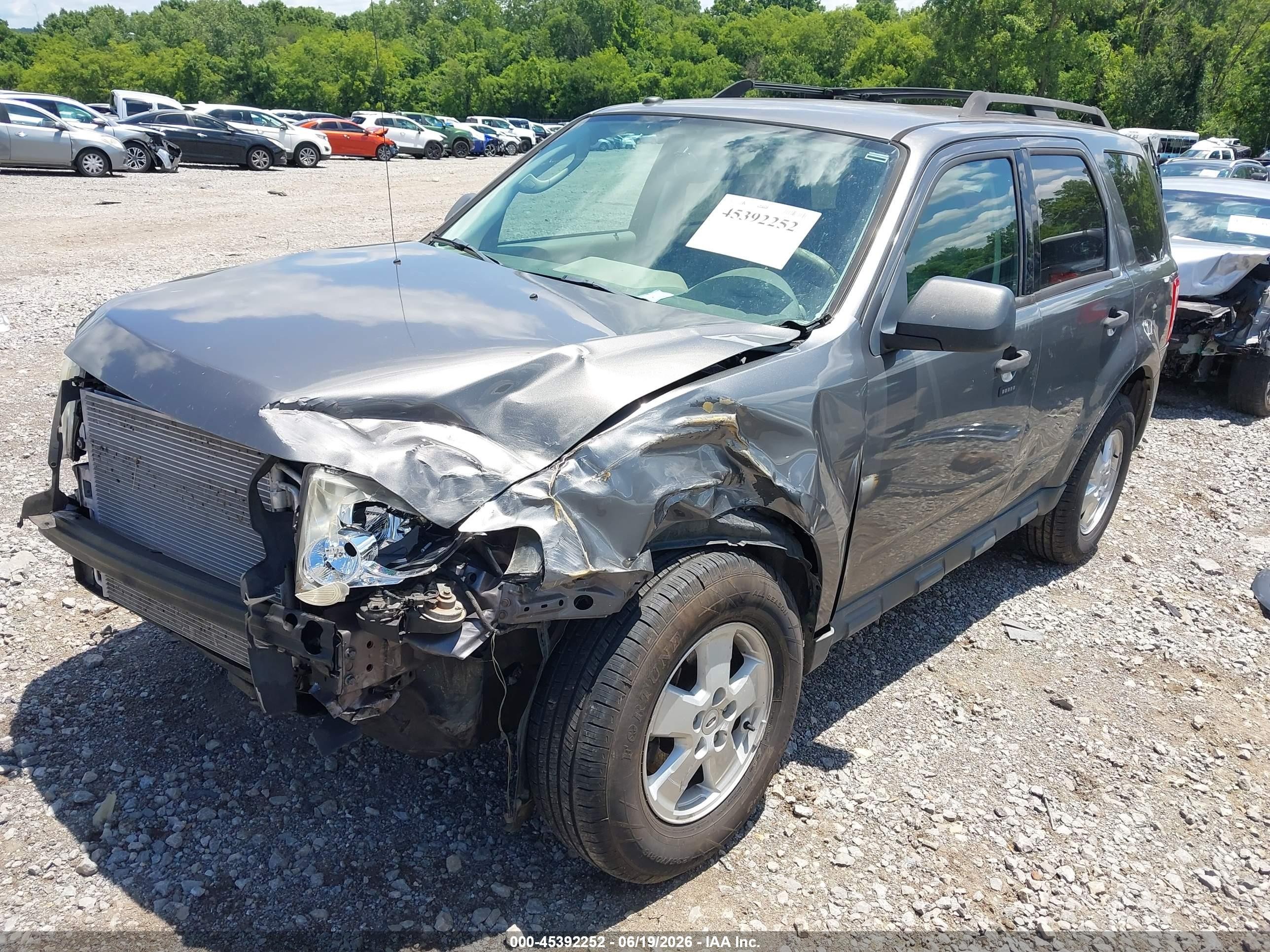 2011 Ford Escape Xlt Gray vin: 1FMCU9D74BKB34929