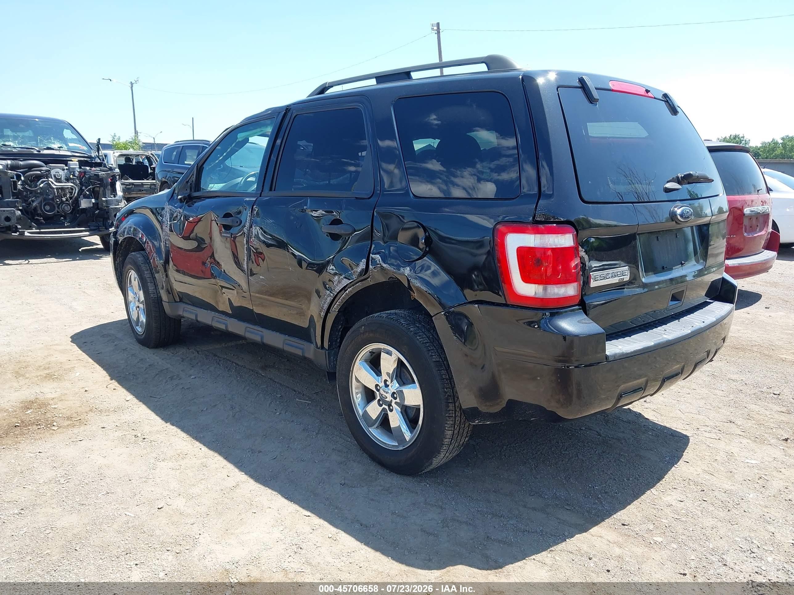 2011 Ford Escape Xlt Black vin: 1FMCU9D74BKB90093