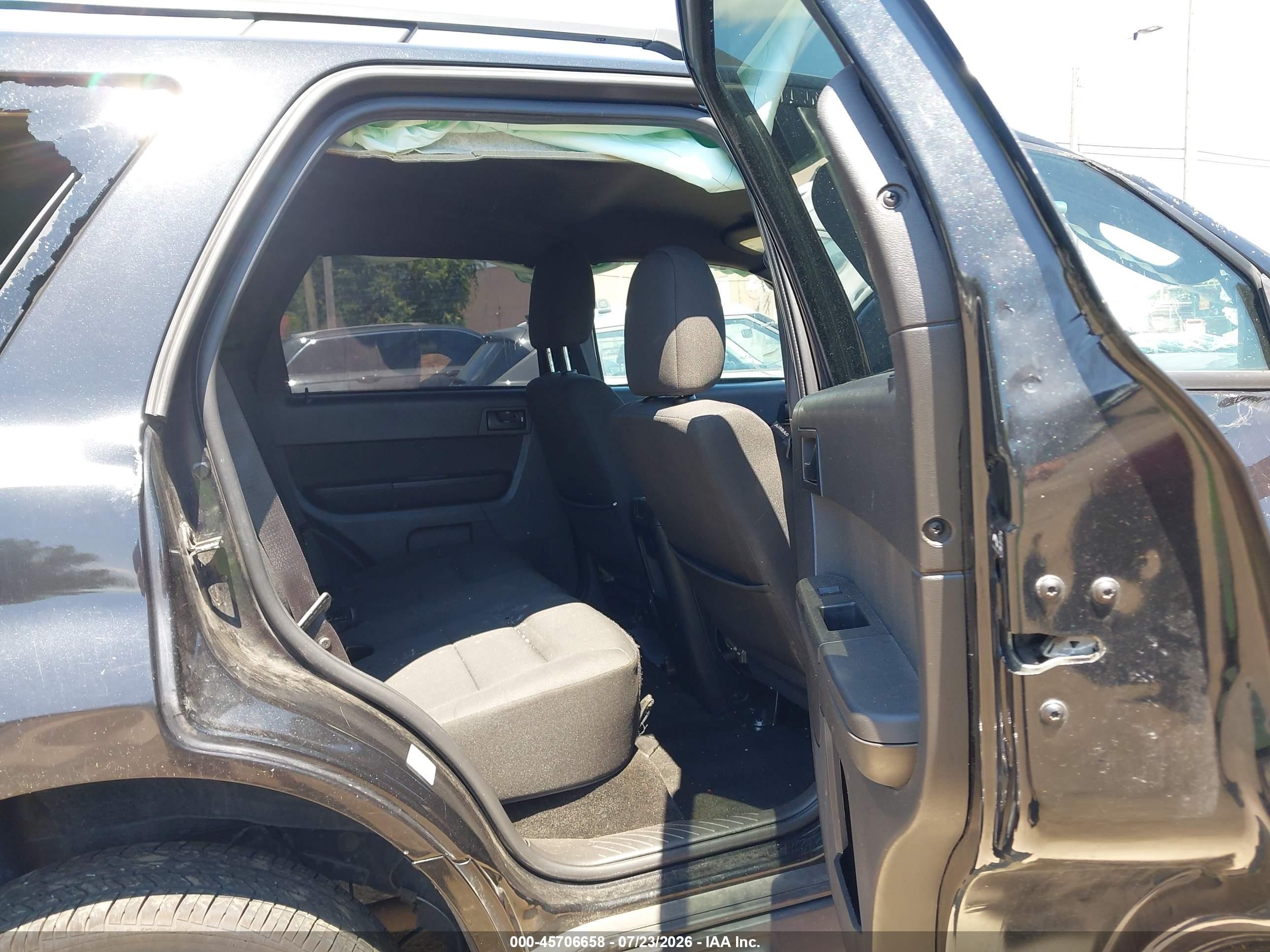 2011 Ford Escape Xlt Black vin: 1FMCU9D74BKB90093