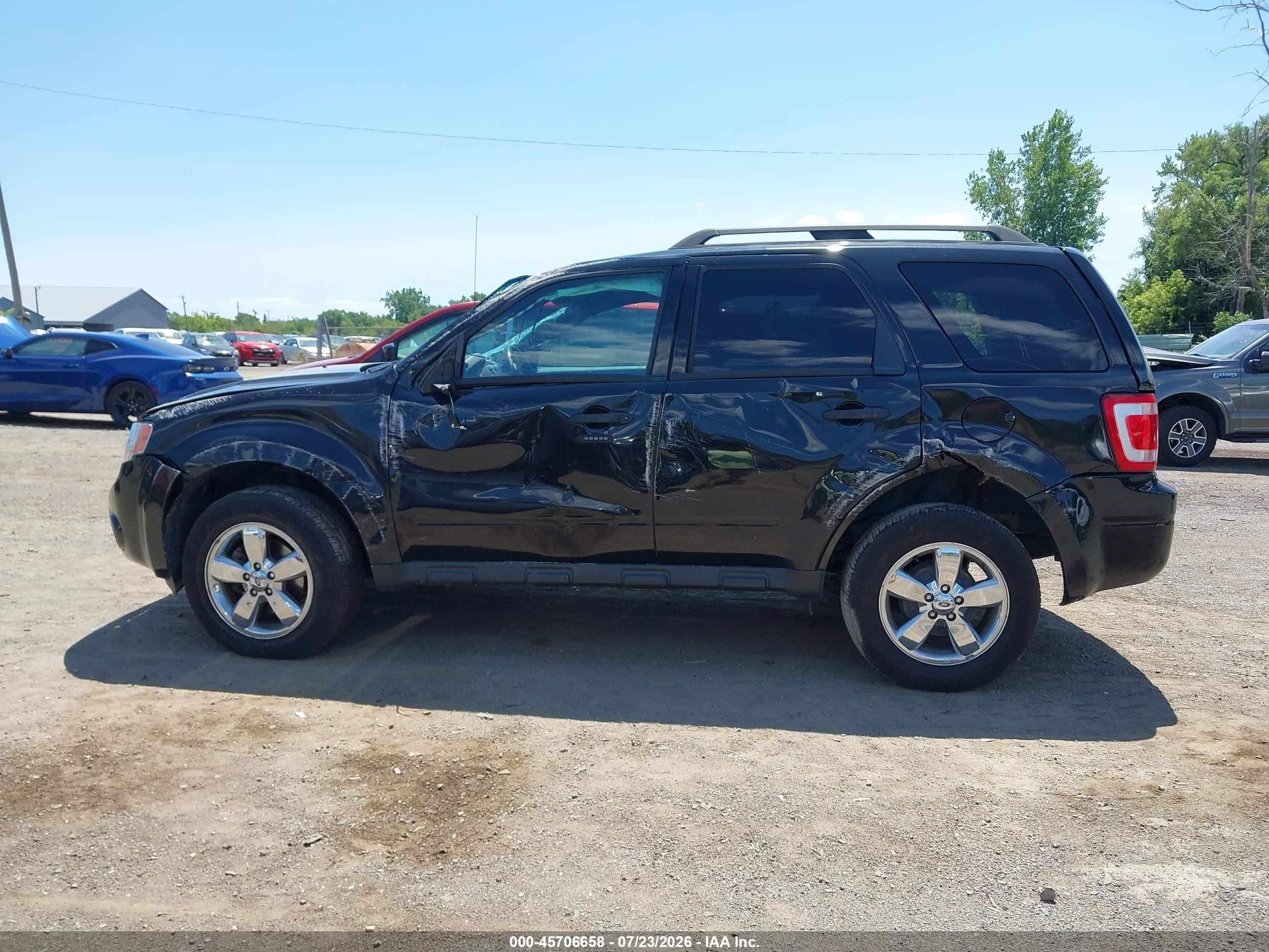2011 Ford Escape Xlt Black vin: 1FMCU9D74BKB90093