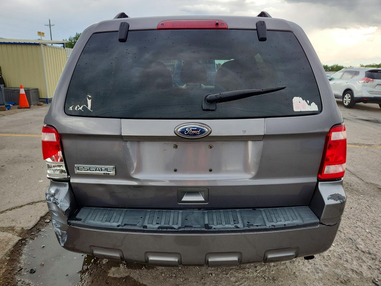 2010 Ford Escape Xlt Gray vin: 1FMCU9D75AKB95186