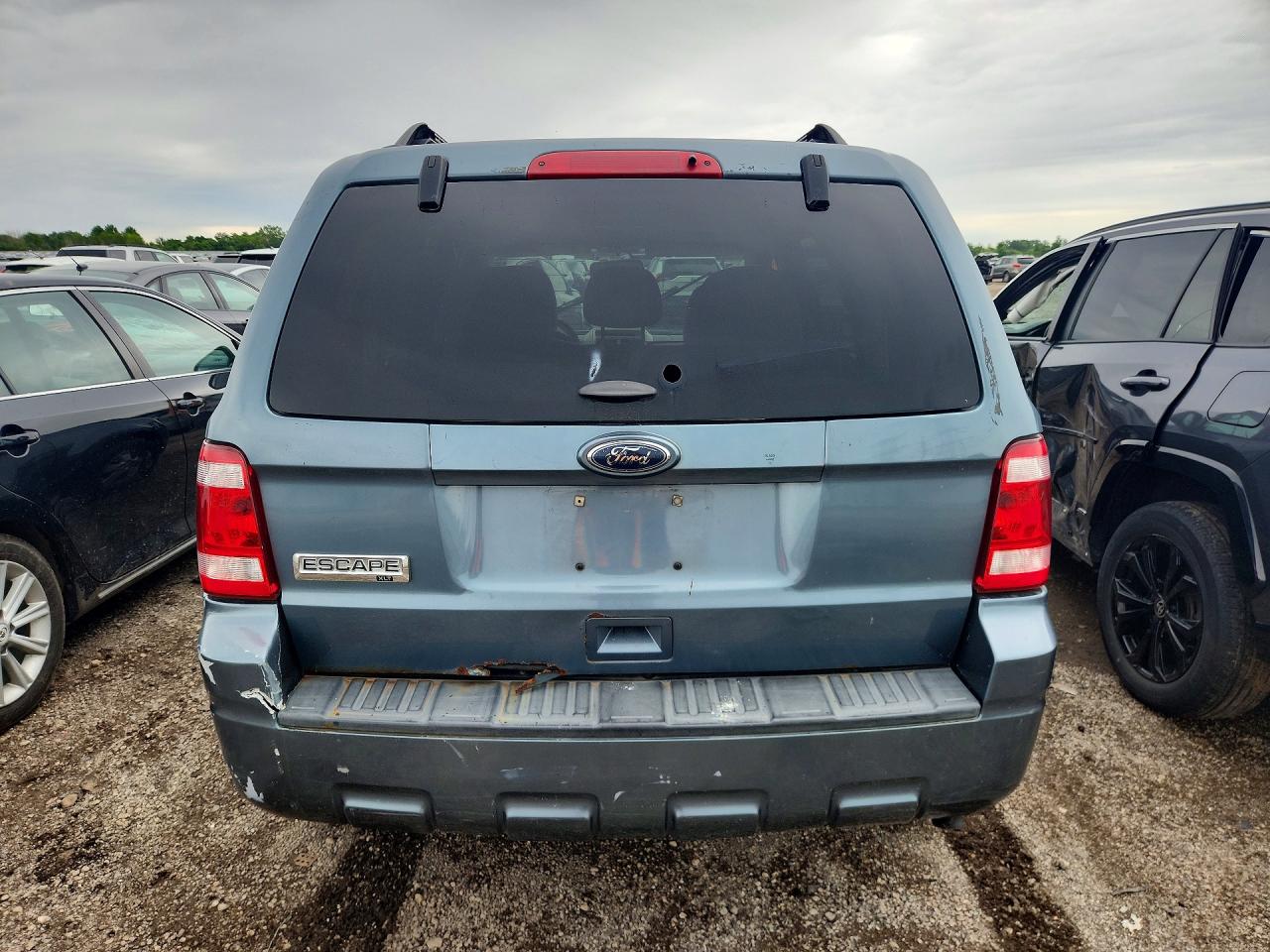 2010 Ford Escape Xlt Blue vin: 1FMCU9D75AKD06397