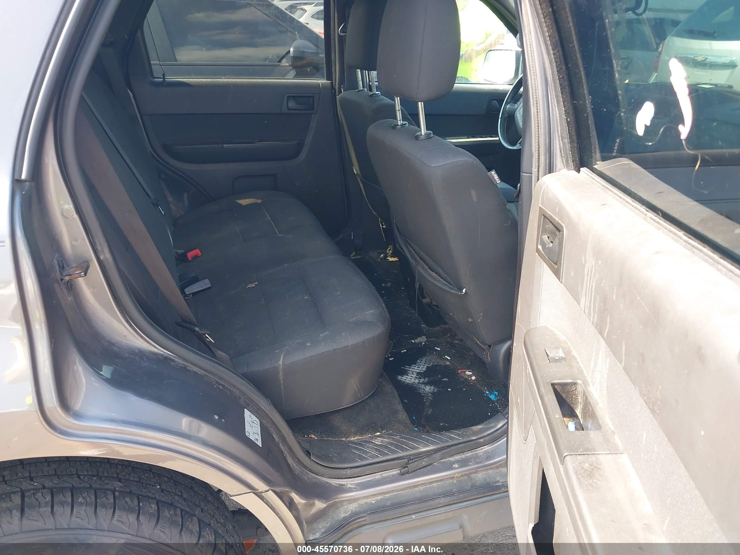 2011 Ford Escape Xlt Gray vin: 1FMCU9D75BKC11310