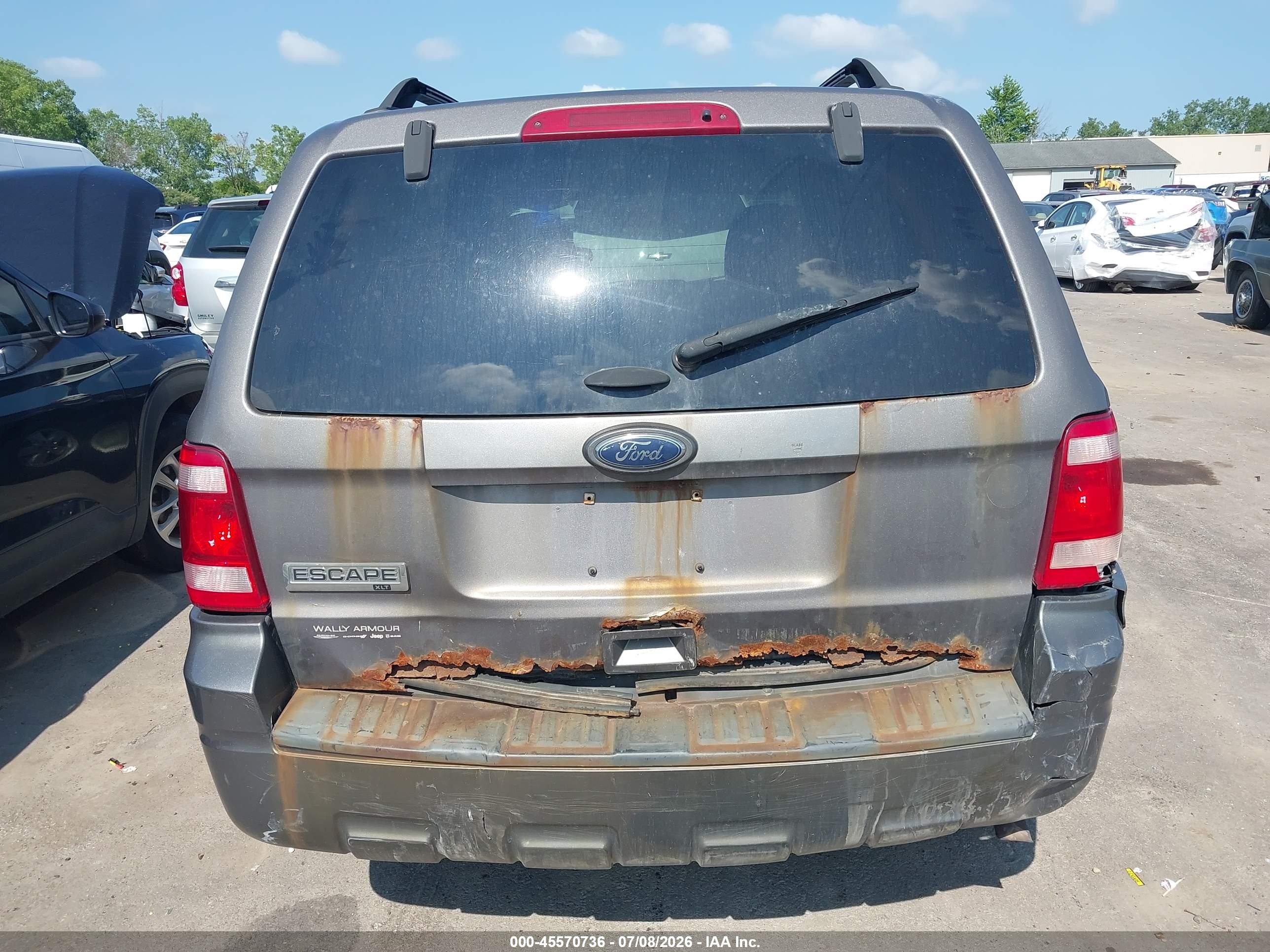 2011 Ford Escape Xlt Gray vin: 1FMCU9D75BKC11310